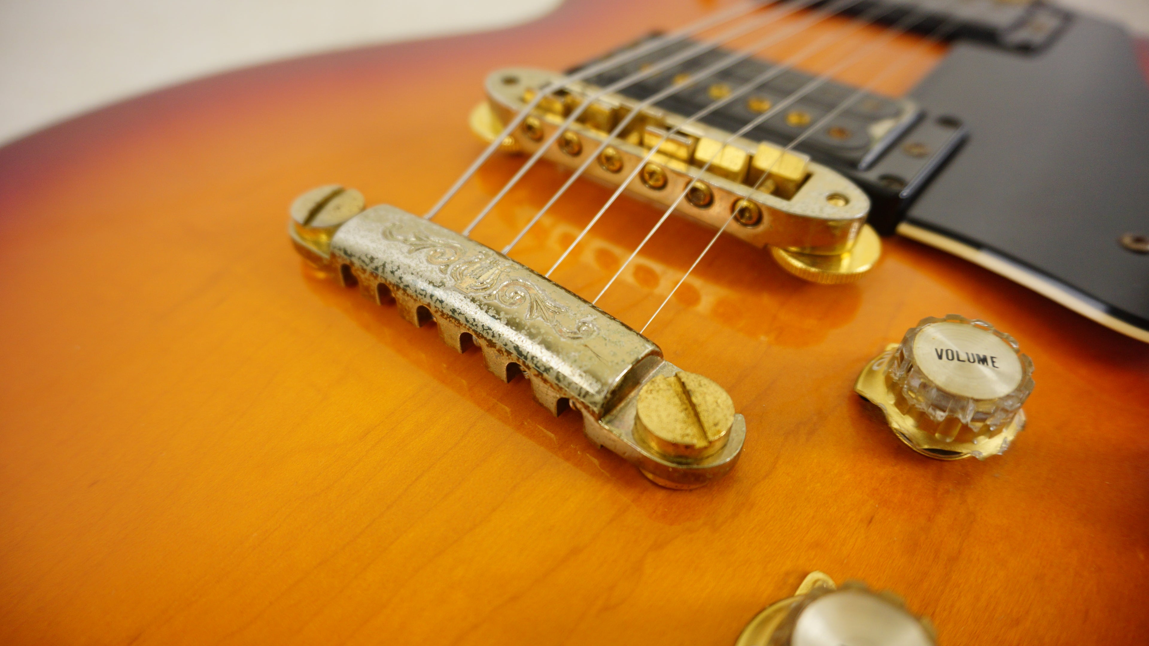 1982 Yamaha SG1000 Cherry Sunburst (CS) – Made in Japan