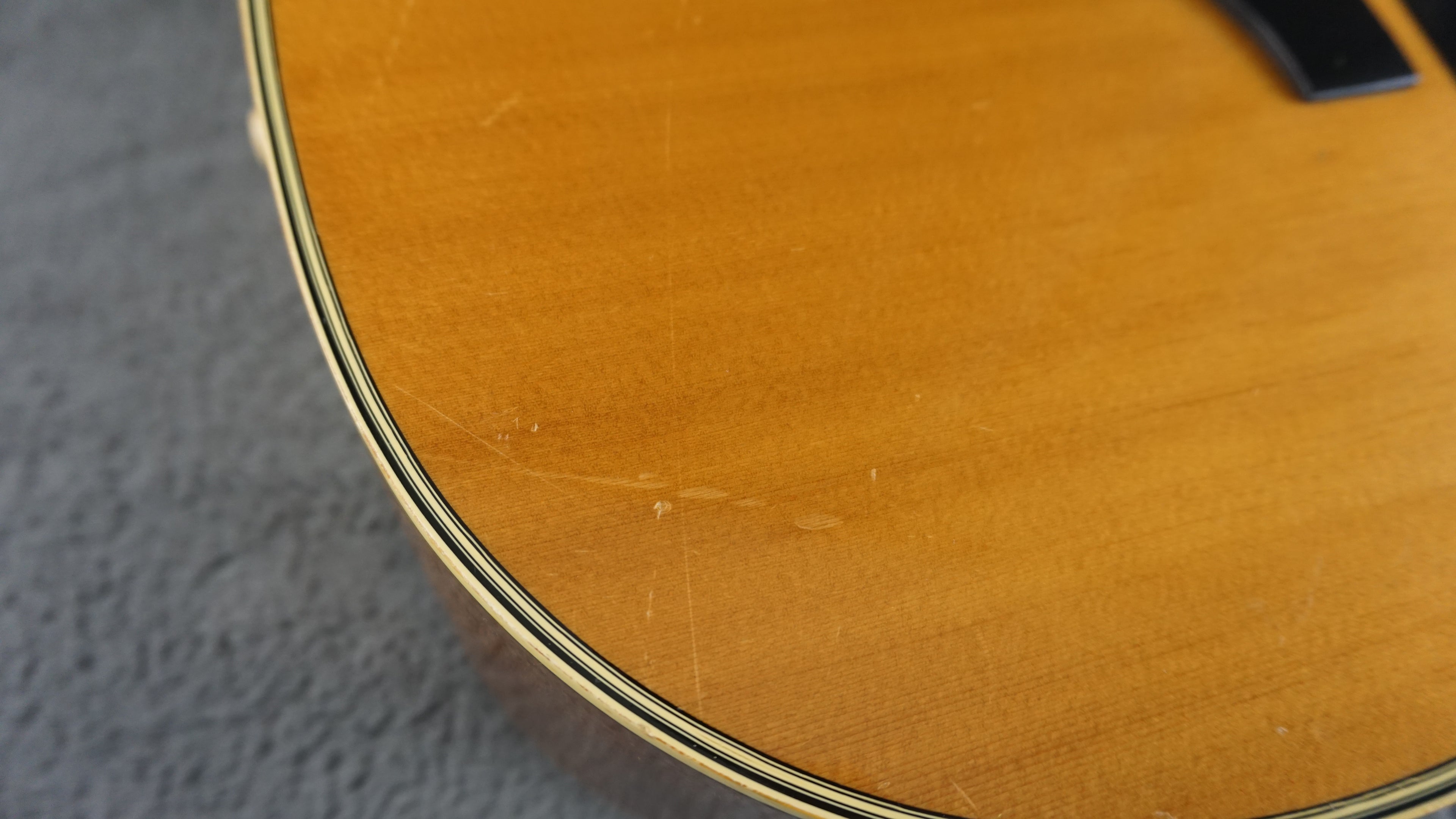 Morris MD-505 Vintage MIJ Dreadnought Acoustic Guitar w/ Hard Case