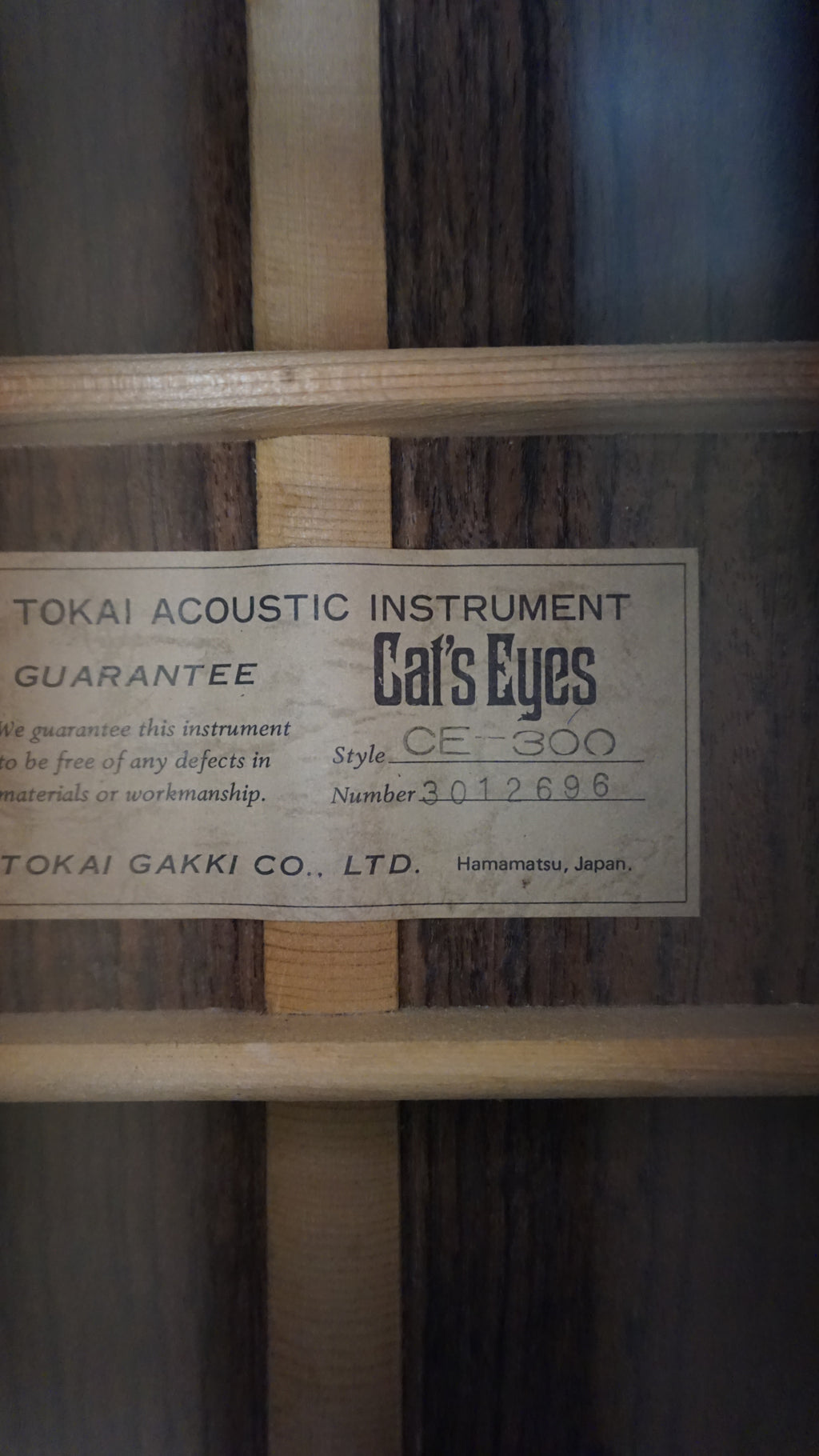 Tokai Cat’s Eyes CE-300 Vintage MIJ Acoustic Guitar w/ Hard Case