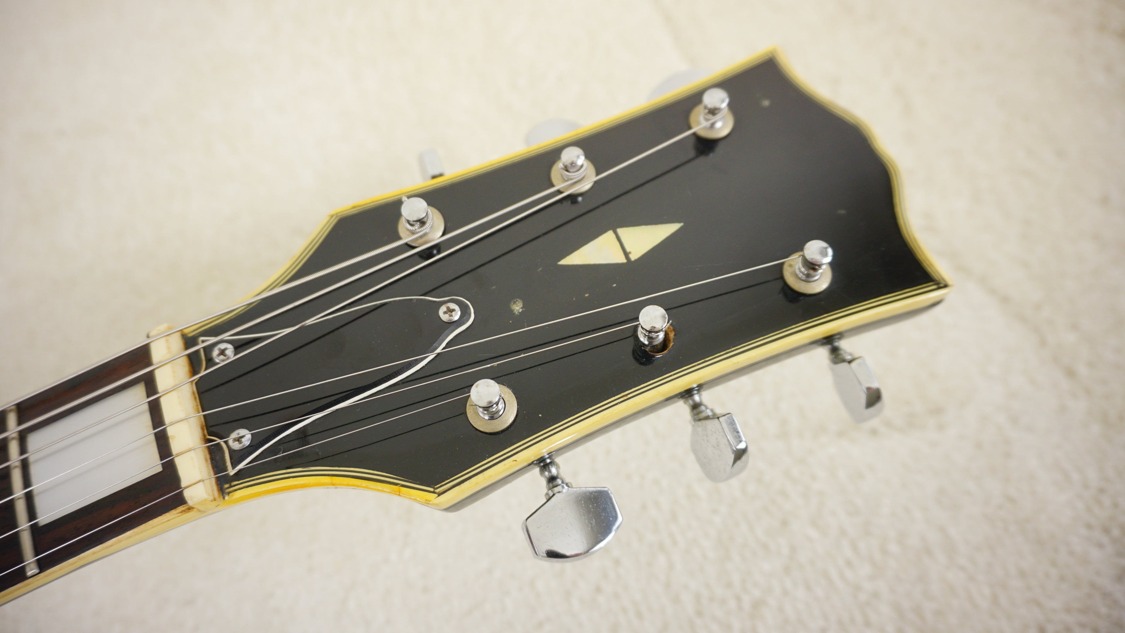 Vintage Lawsuit Single Cut Electric Guitar Black MIJ Japan