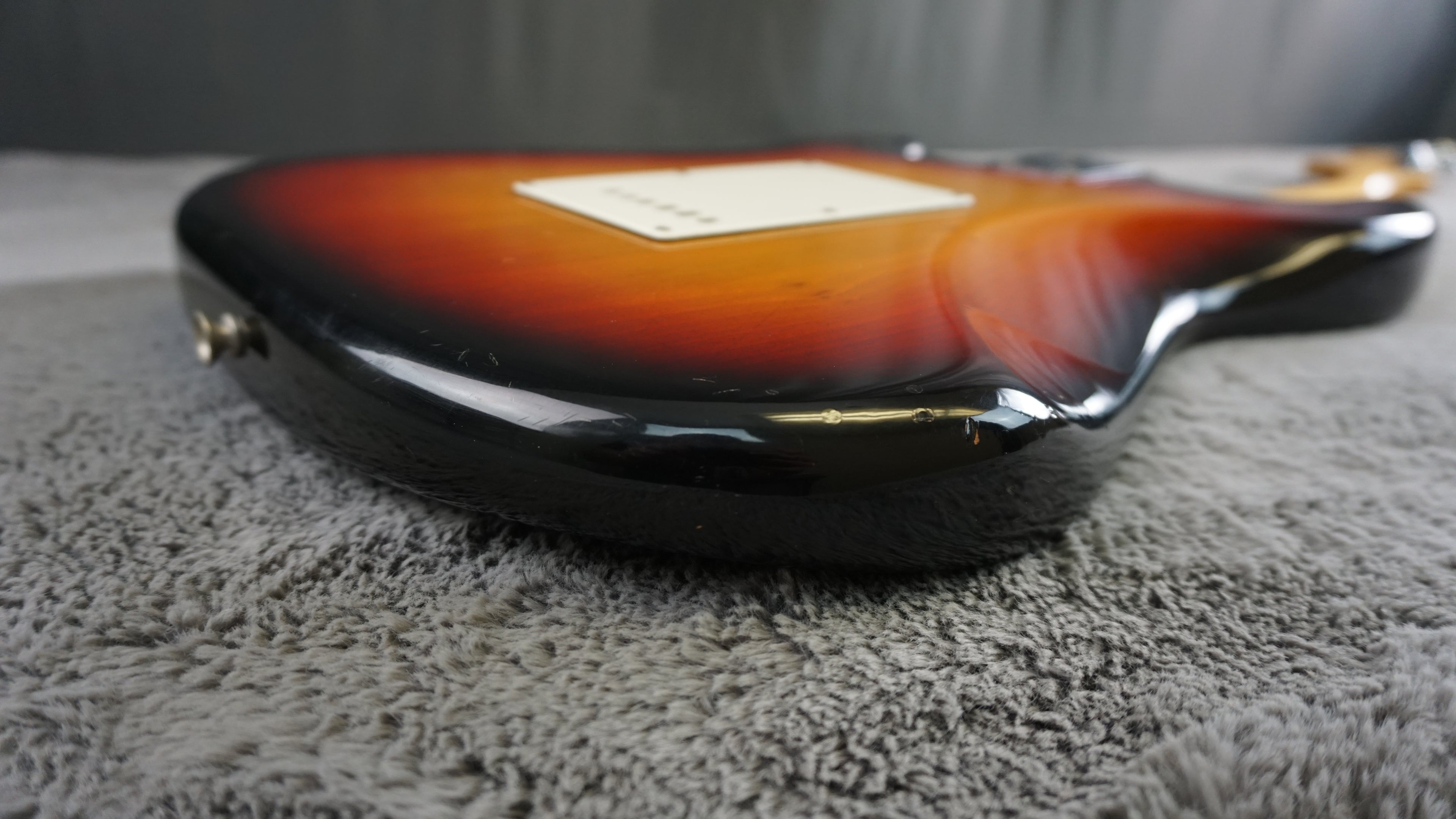 Hisous Excellent Guitar Vintage S Style Sunburst w/ Fernandes Case Japan