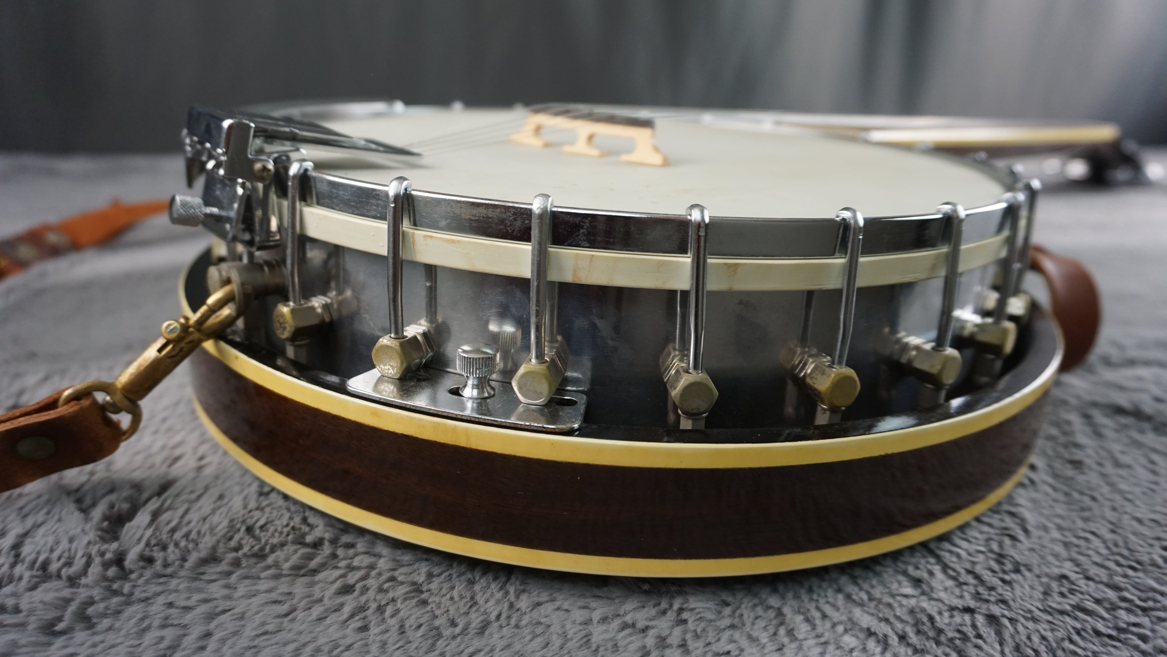 Vintage Tenesy Thumb Standard 5-String Banjo w/ Hard Case