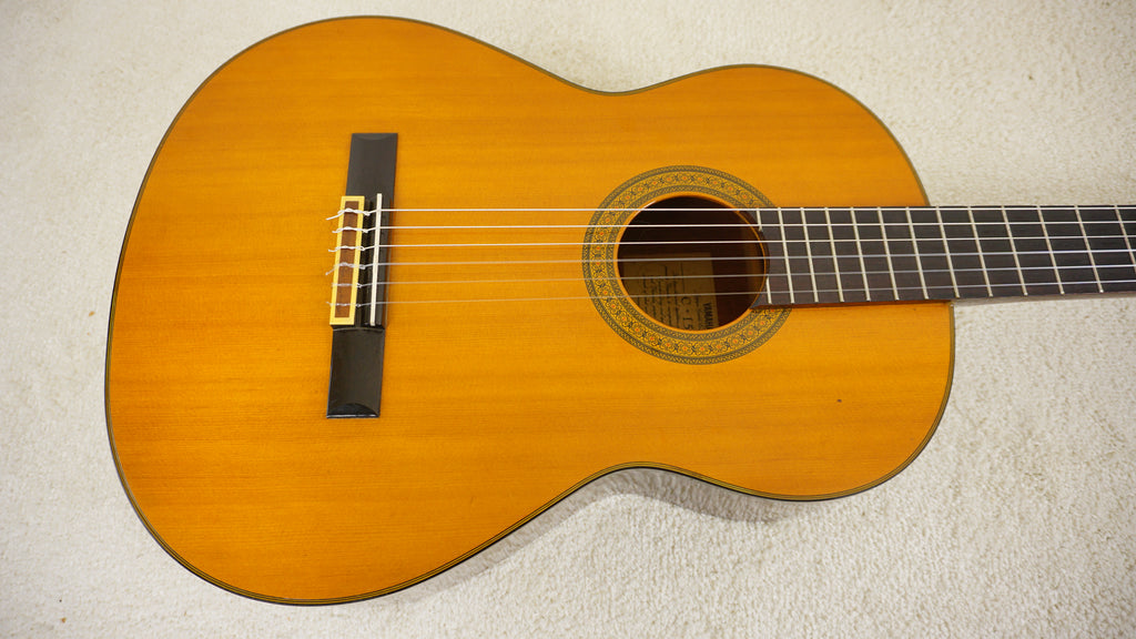 Yamaha C-150 Classical Guitar w/ Hard Case – Made in Japan