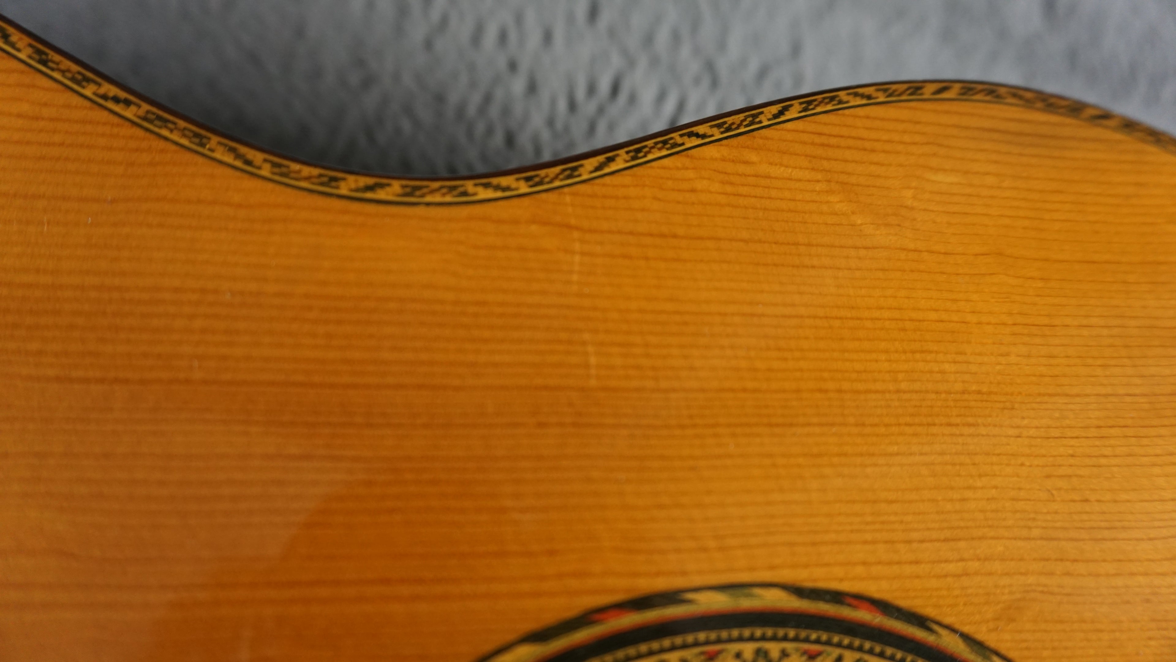 Osamu Tomita Nol. 15 1974 Japan Classical Guitar w/ Hard Case