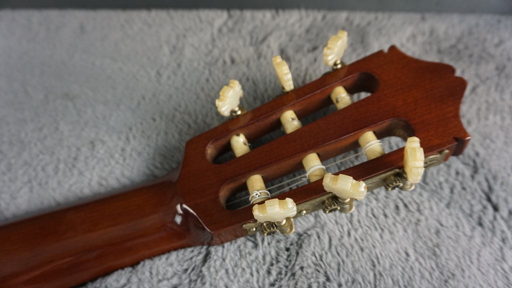 1972 Morris M-10 Classical Guitar – Made in Japan