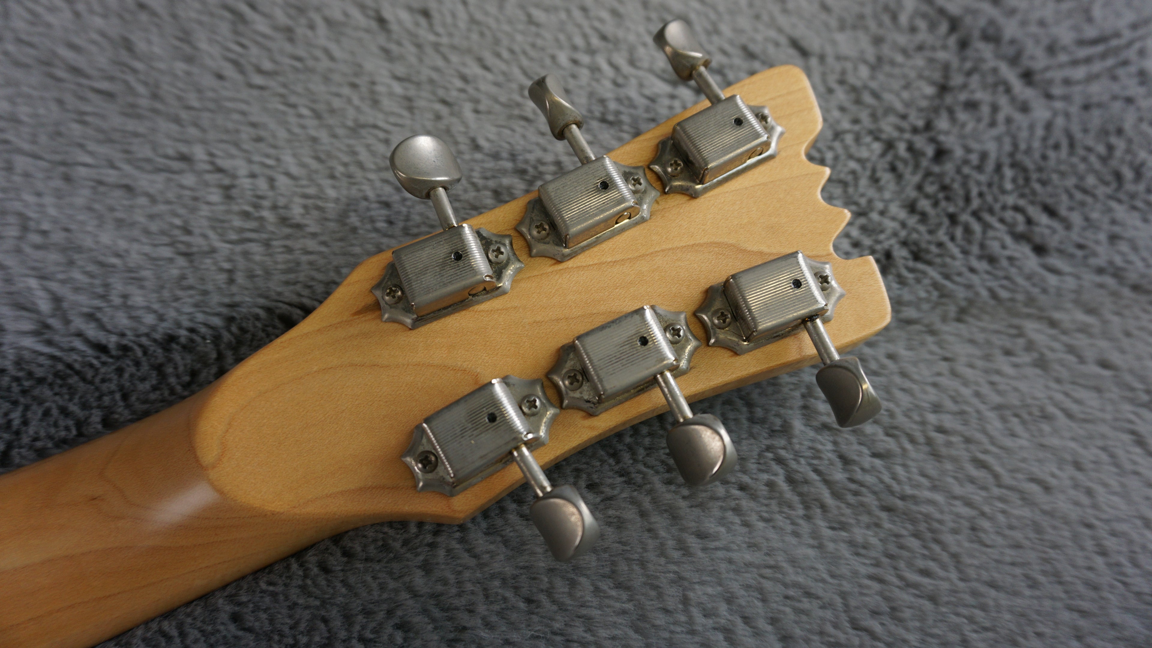 Marine Rider Mosrite Ventures Model with Built In Amp Black