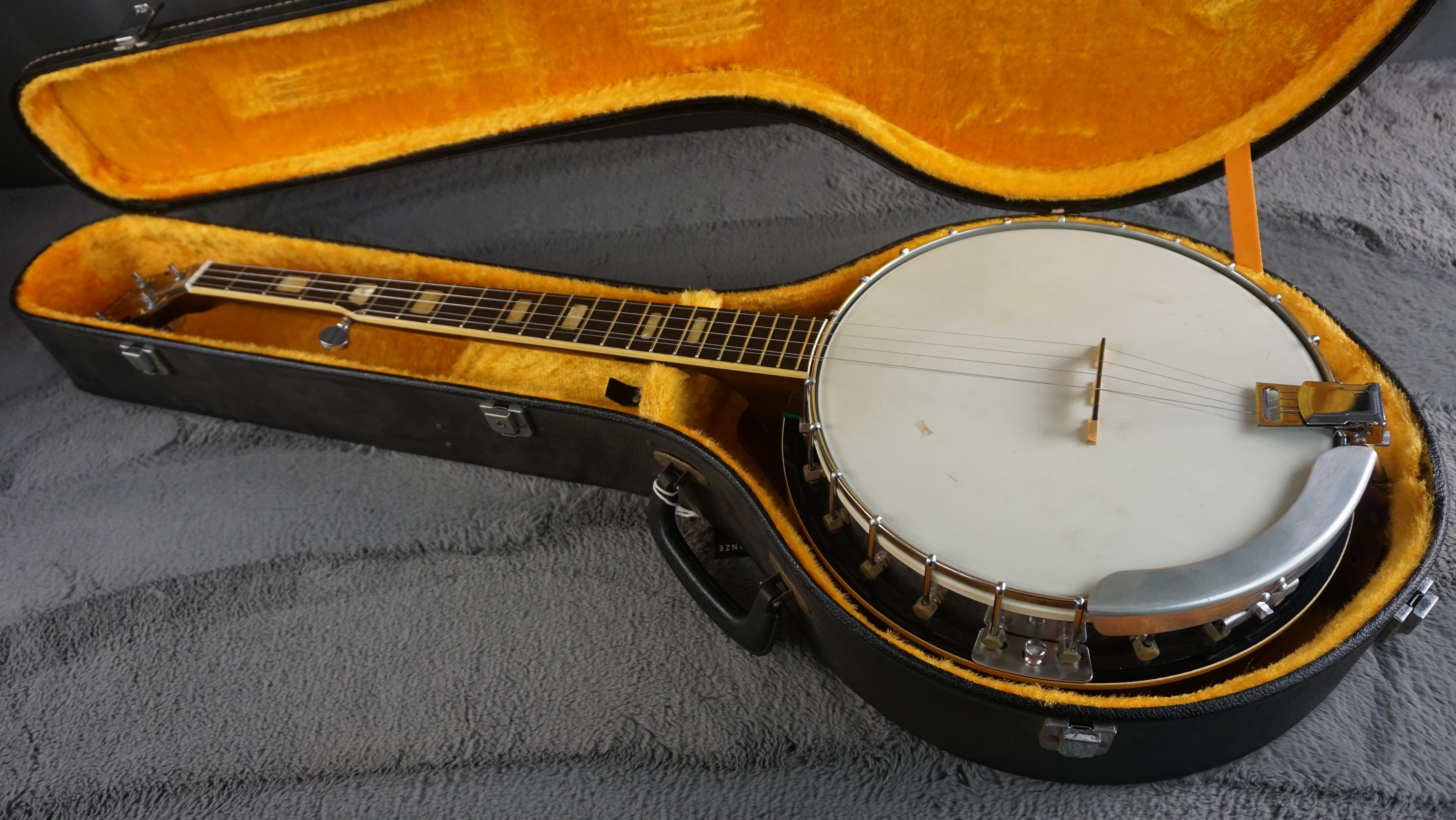 Vintage Tenesy Thumb Standard 5-String Banjo w/ Hard Case