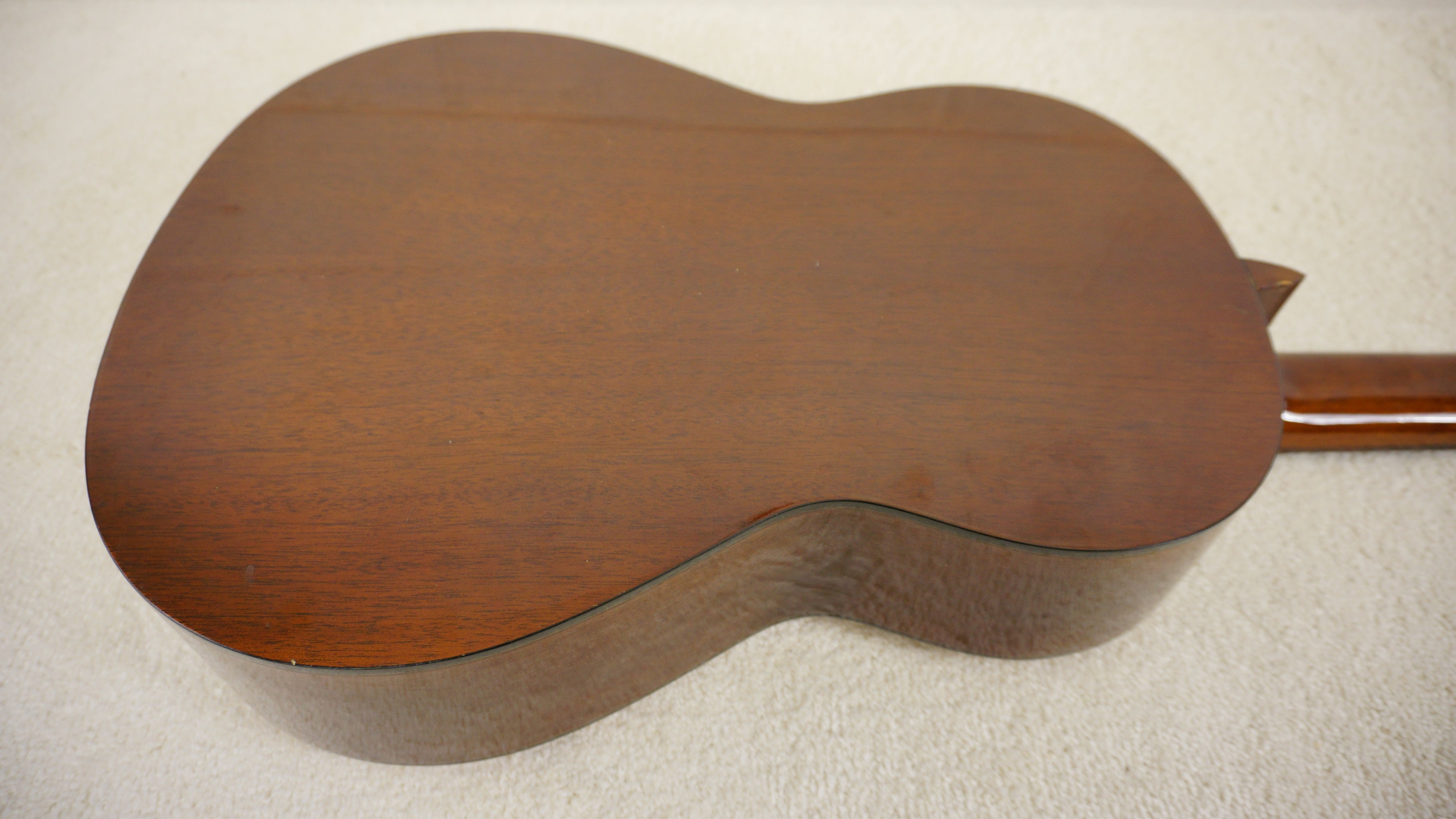 Yamaha C-150 Classical Guitar w/ Hard Case – Made in Japan
