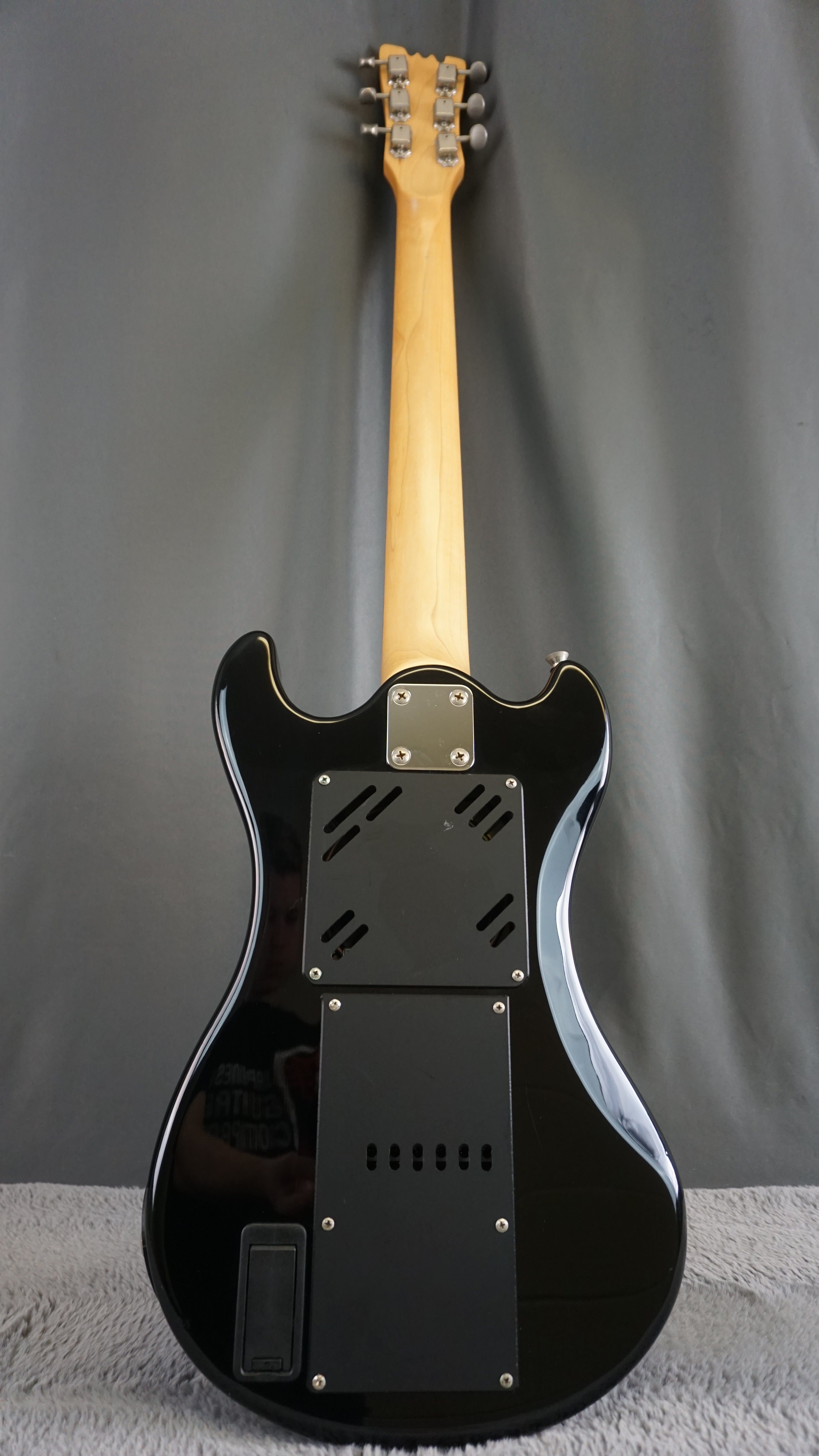 Marine Rider Mosrite Ventures Model with Built In Amp Black