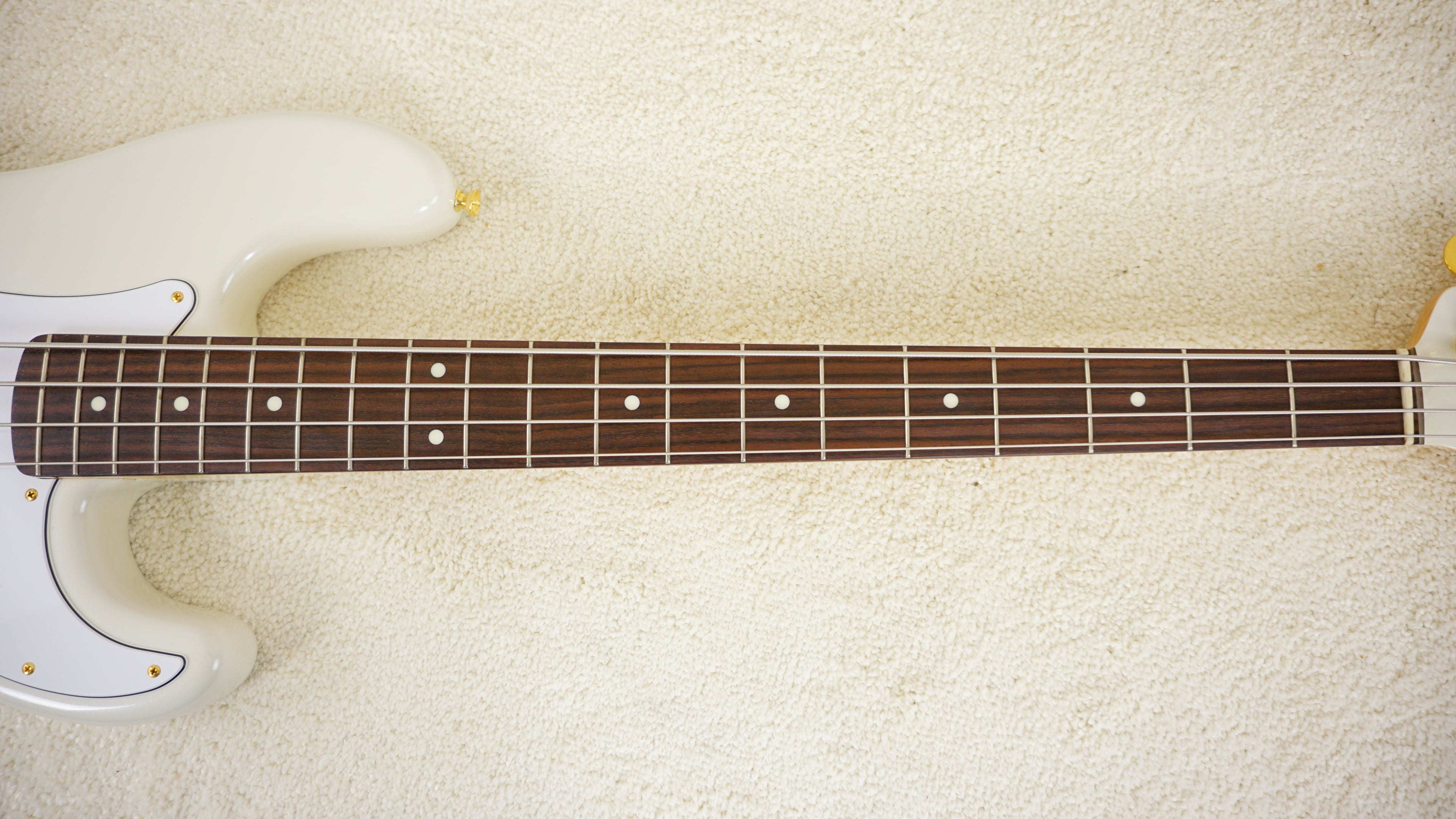 Fender Japan Traditional 60s Precision Bass 2025 - White Pearl