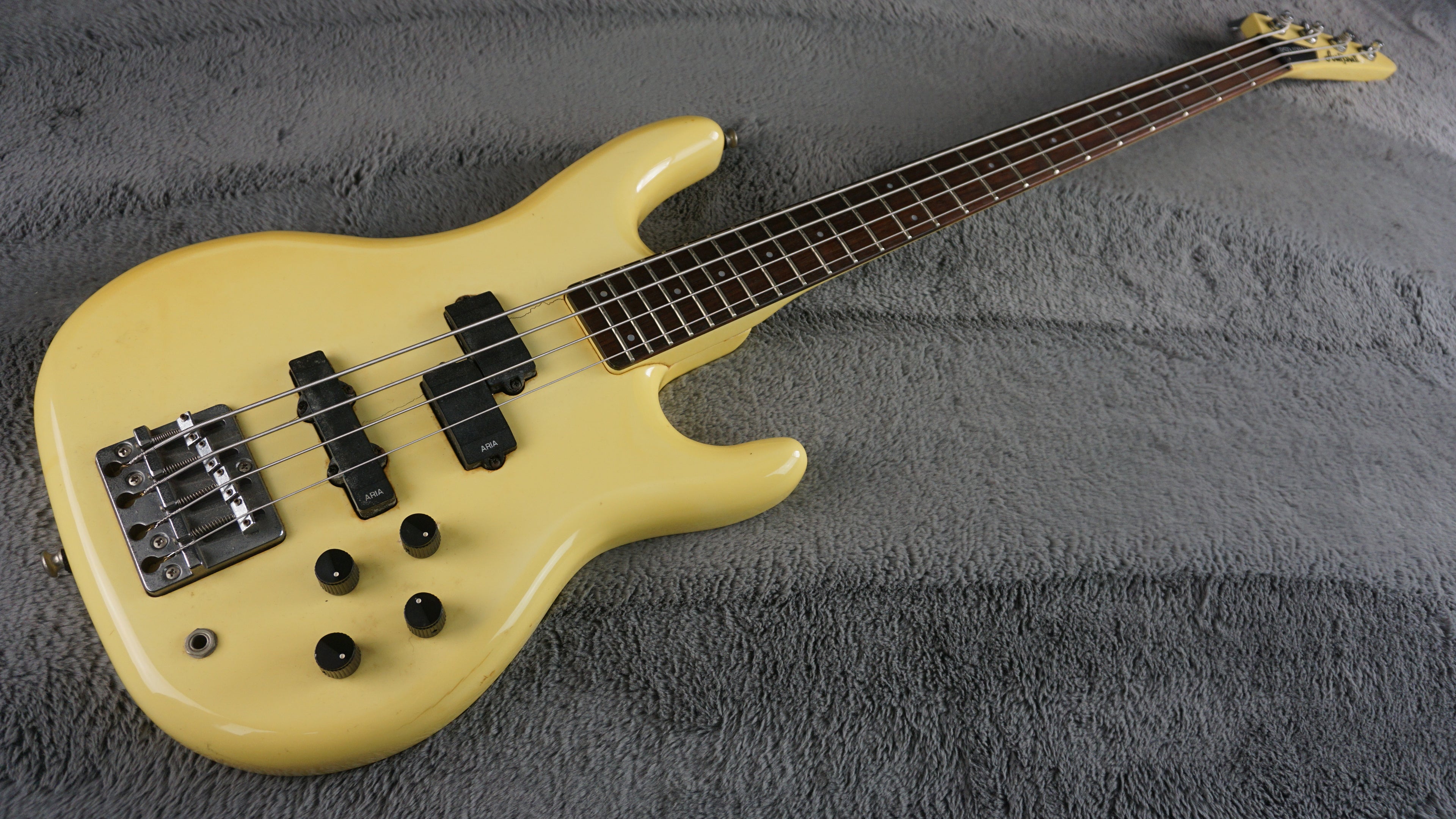 Aria Pro II RSB Formula Bass - Japan 4-String