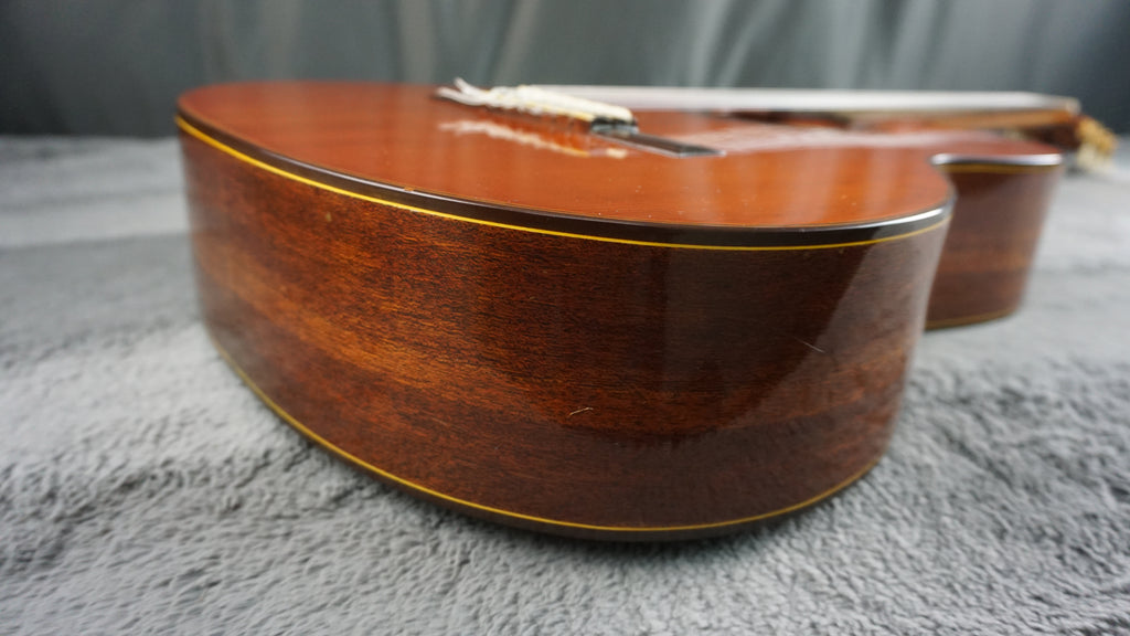 Kasuga G-314 Classical Acoustic Guitar Made in Japan w/ Hard Case