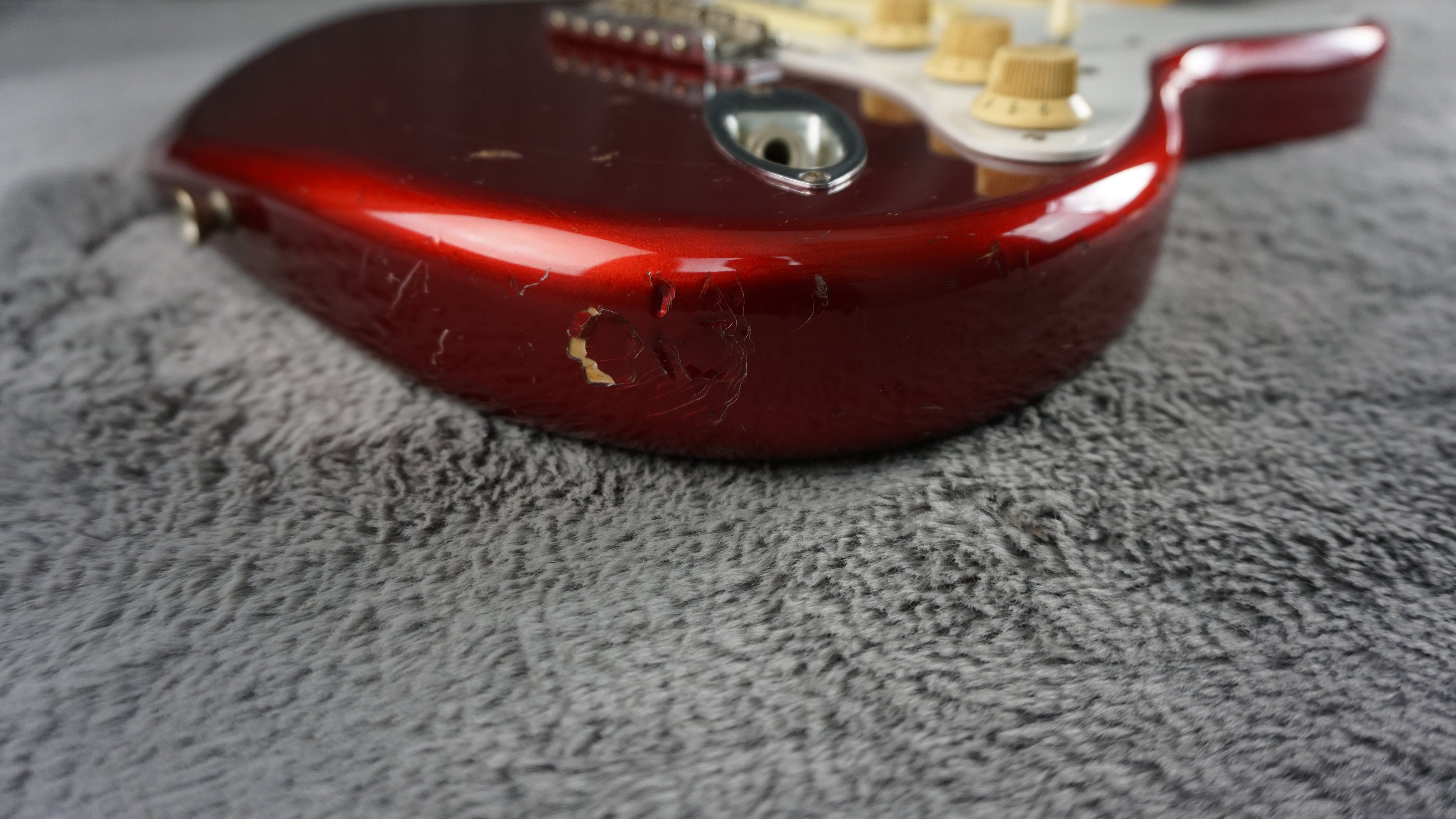 Fender Japan ST57-500 Stratocaster 1989 Candy Apple Red