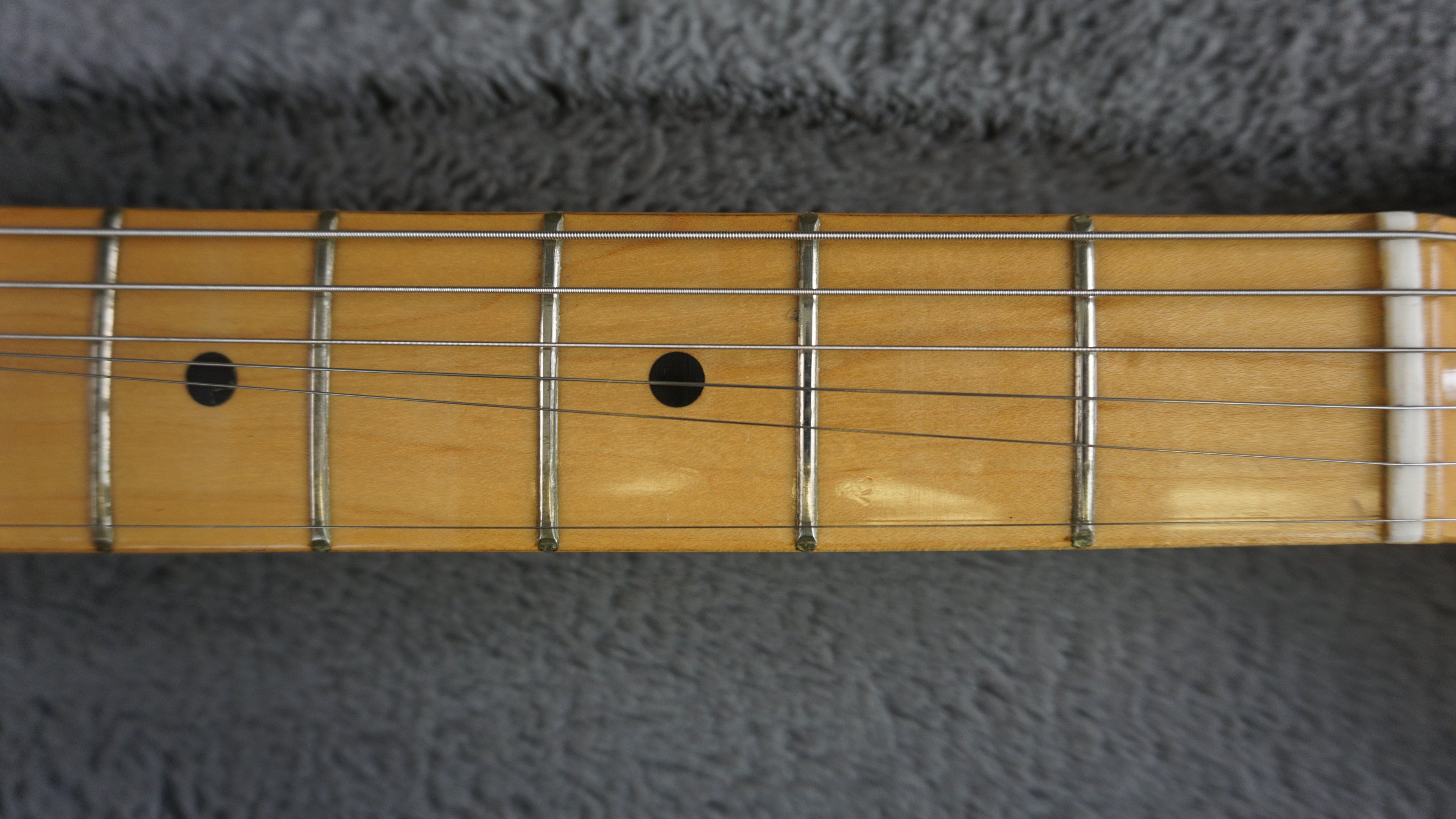 Hisous Excellent Guitar Vintage S Style Sunburst w/ Fernandes Case Japan