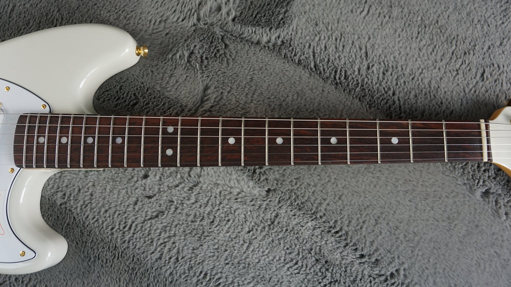 Fender Traditional Mustang 2025 Collection Japan White Pearl Rosewood w/ Gold Hardware