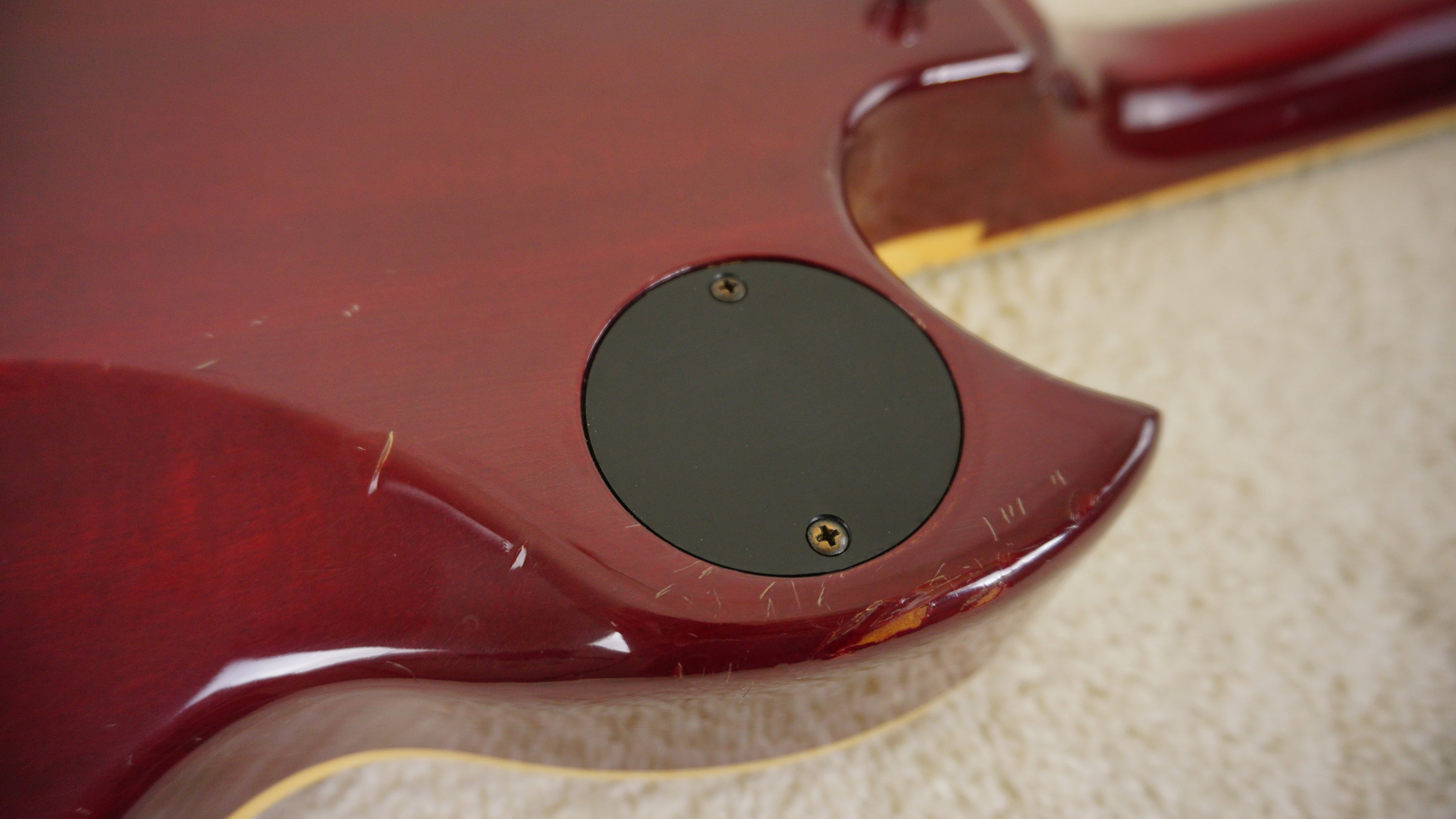 1982 Yamaha SG1000 Cherry Sunburst (CS) – Made in Japan