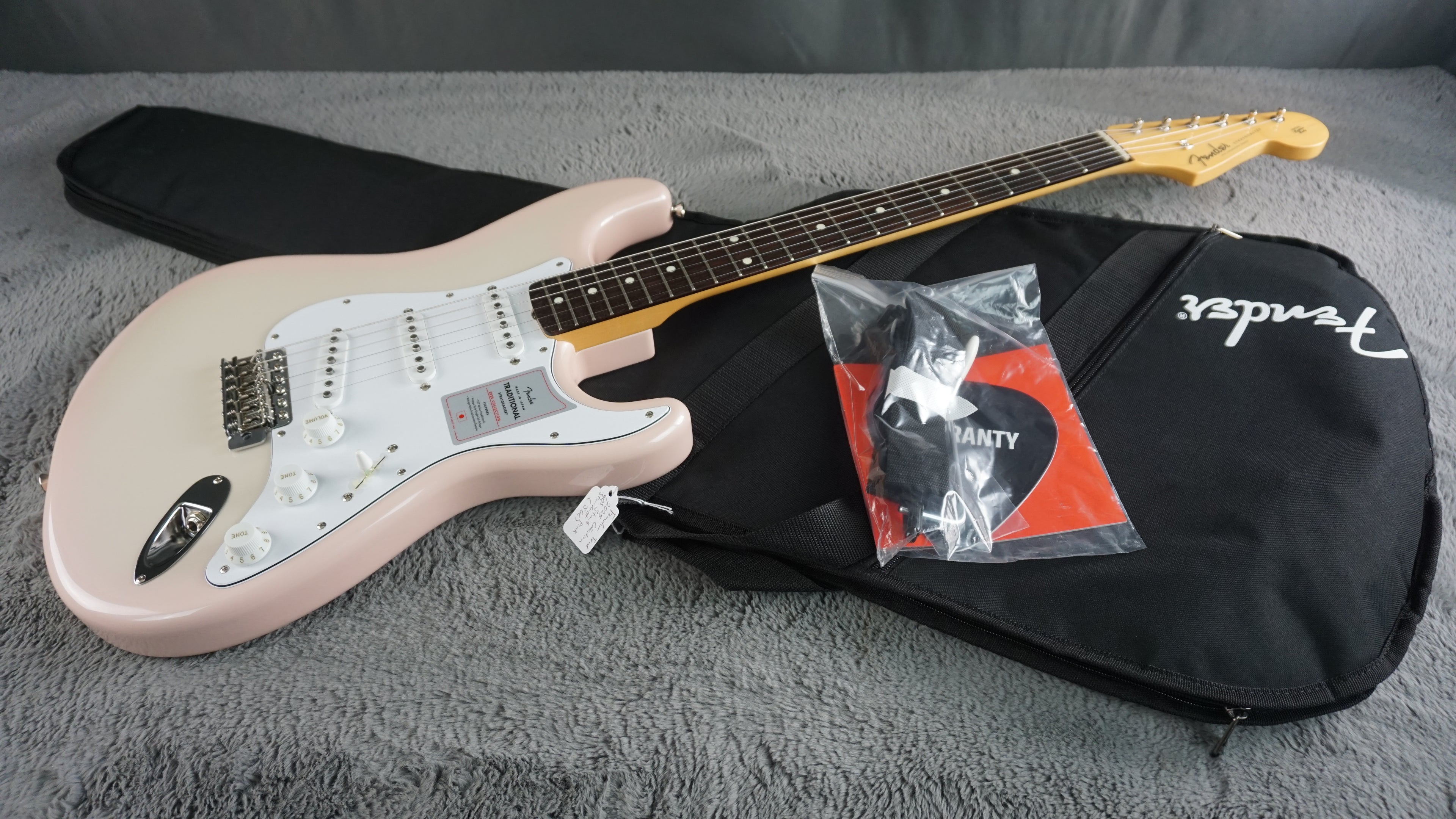 Fender MIJ Traditional 2025 Collection '60s Stratocaster – Stardust Pink – Rosewood