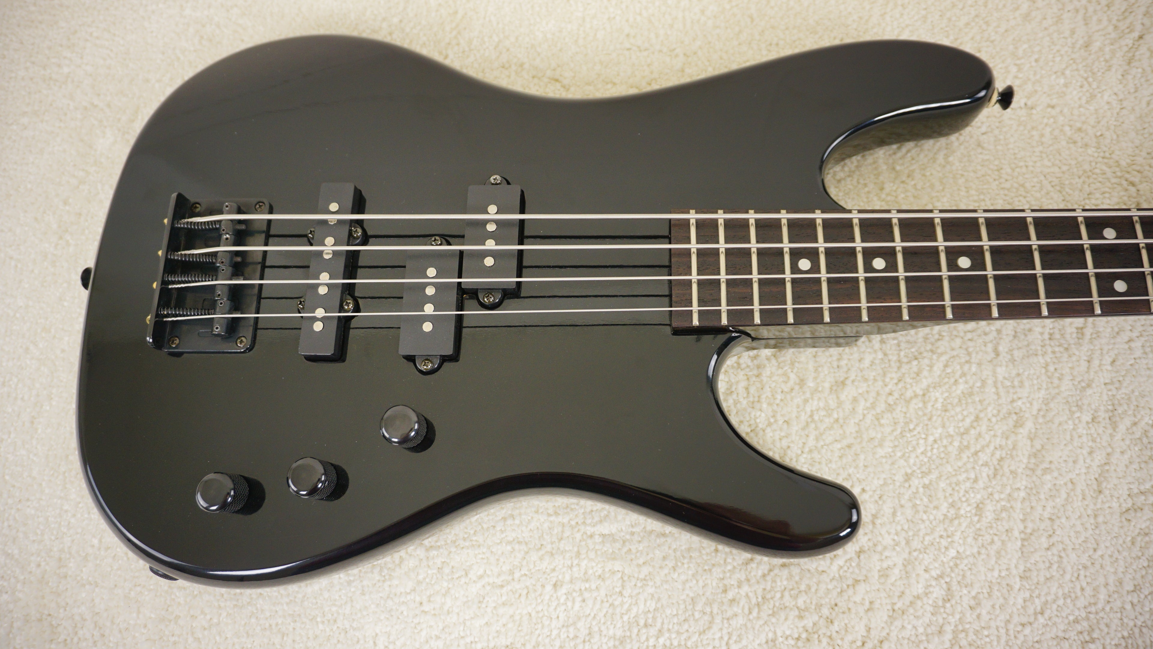 Aria Pro II JPJ-400/B Diamond Series Bass MIJ Black 1980s