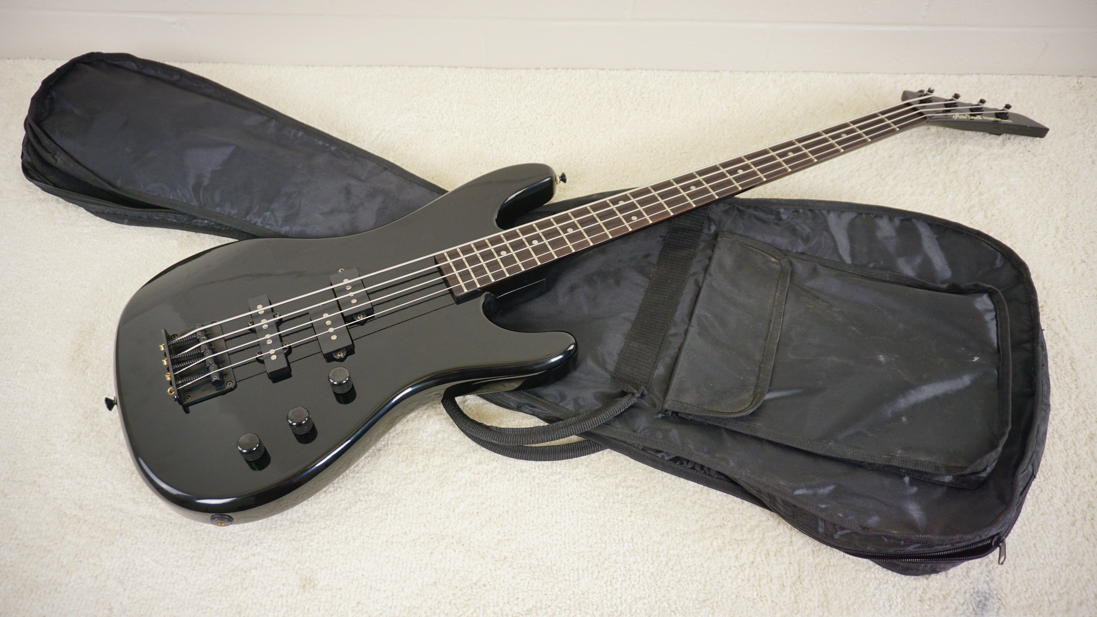 Aria Pro II JPJ-400/B Diamond Series Bass MIJ Black 1980s