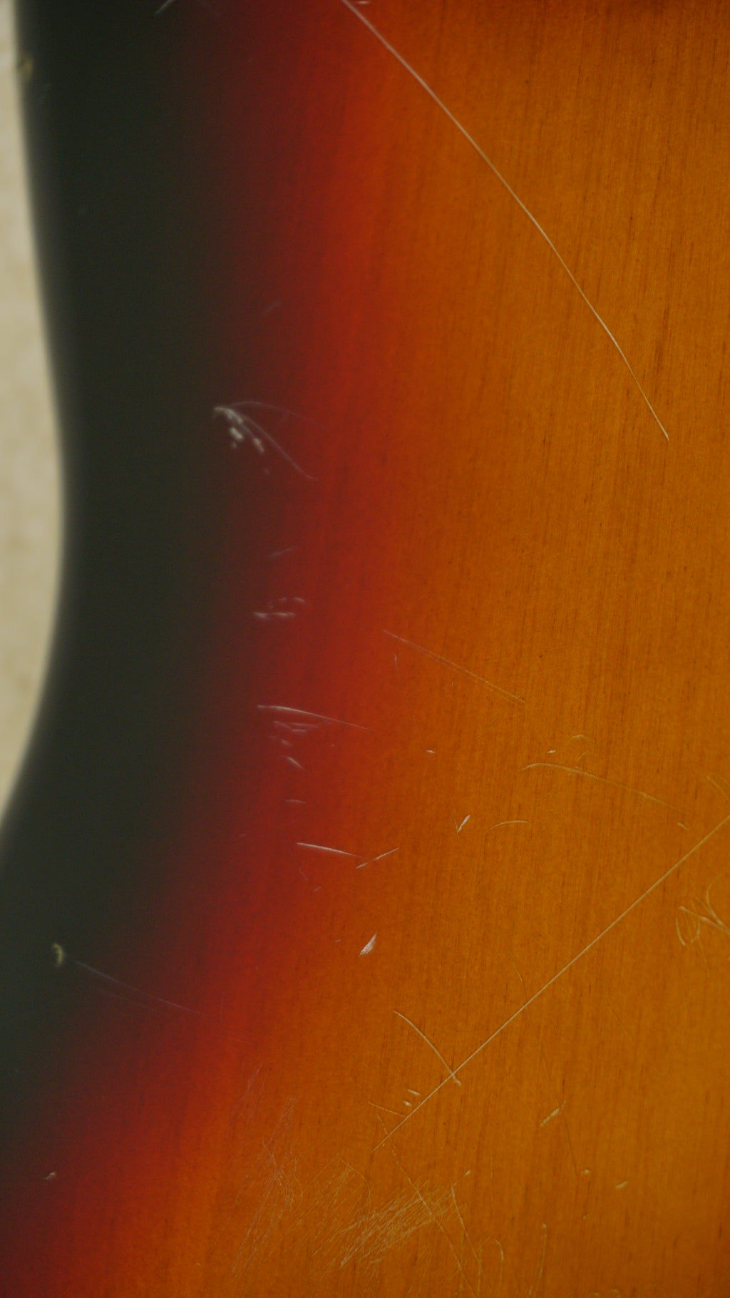 Fender Japan Jazz Bass - 3 Tone Sunburst 1993-94 w/ Hard Case