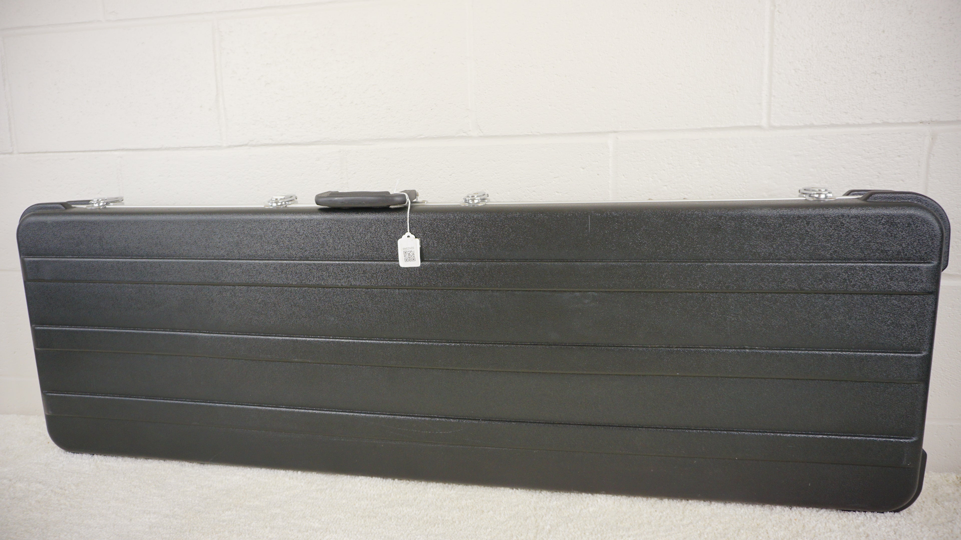 Fender Japan Jazz Bass - 3 Tone Sunburst 1993-94 w/ Hard Case