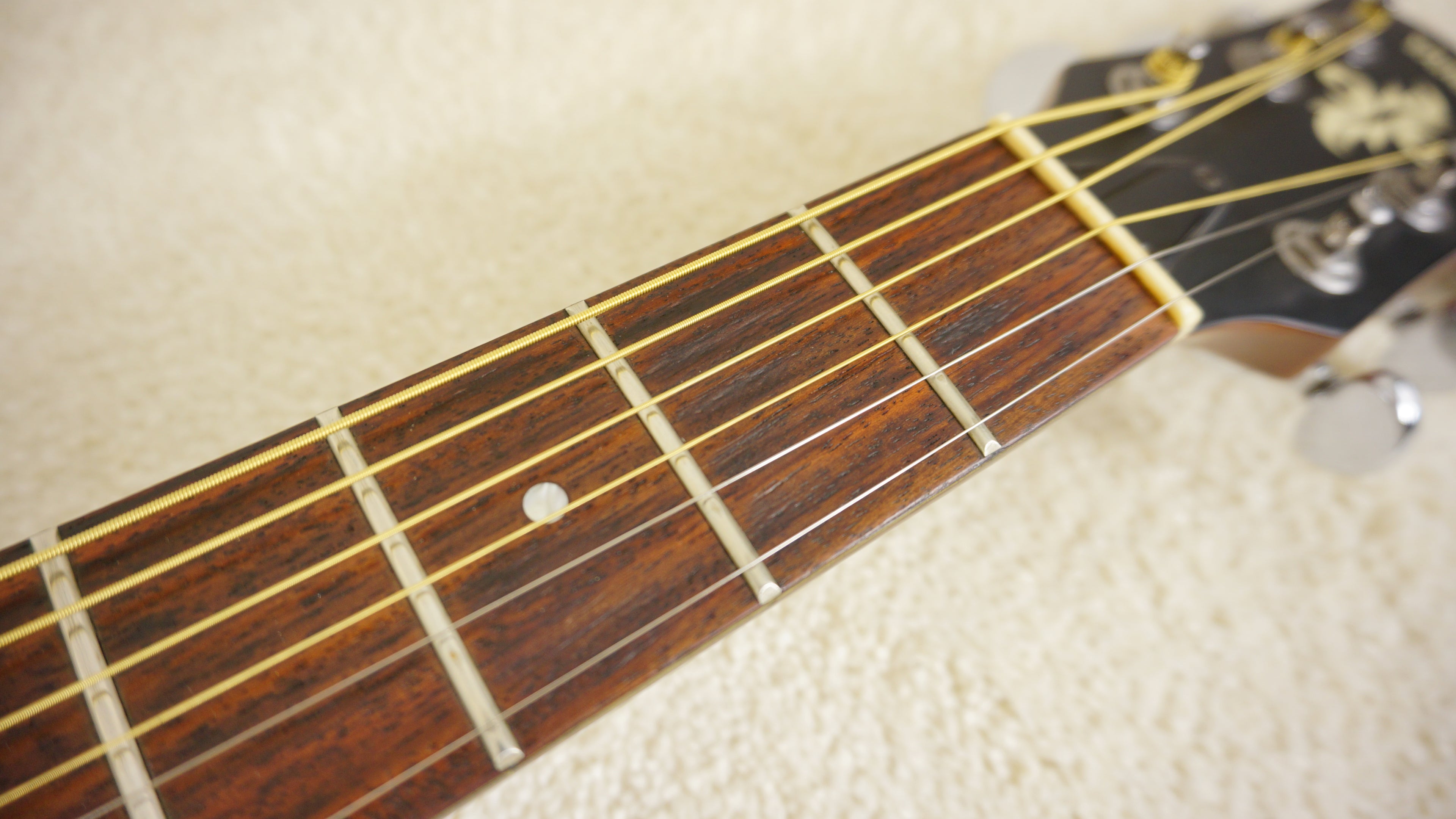 Yamaha APX-4A Acoustic Electric Guitar Sunburst w/ Soft Case