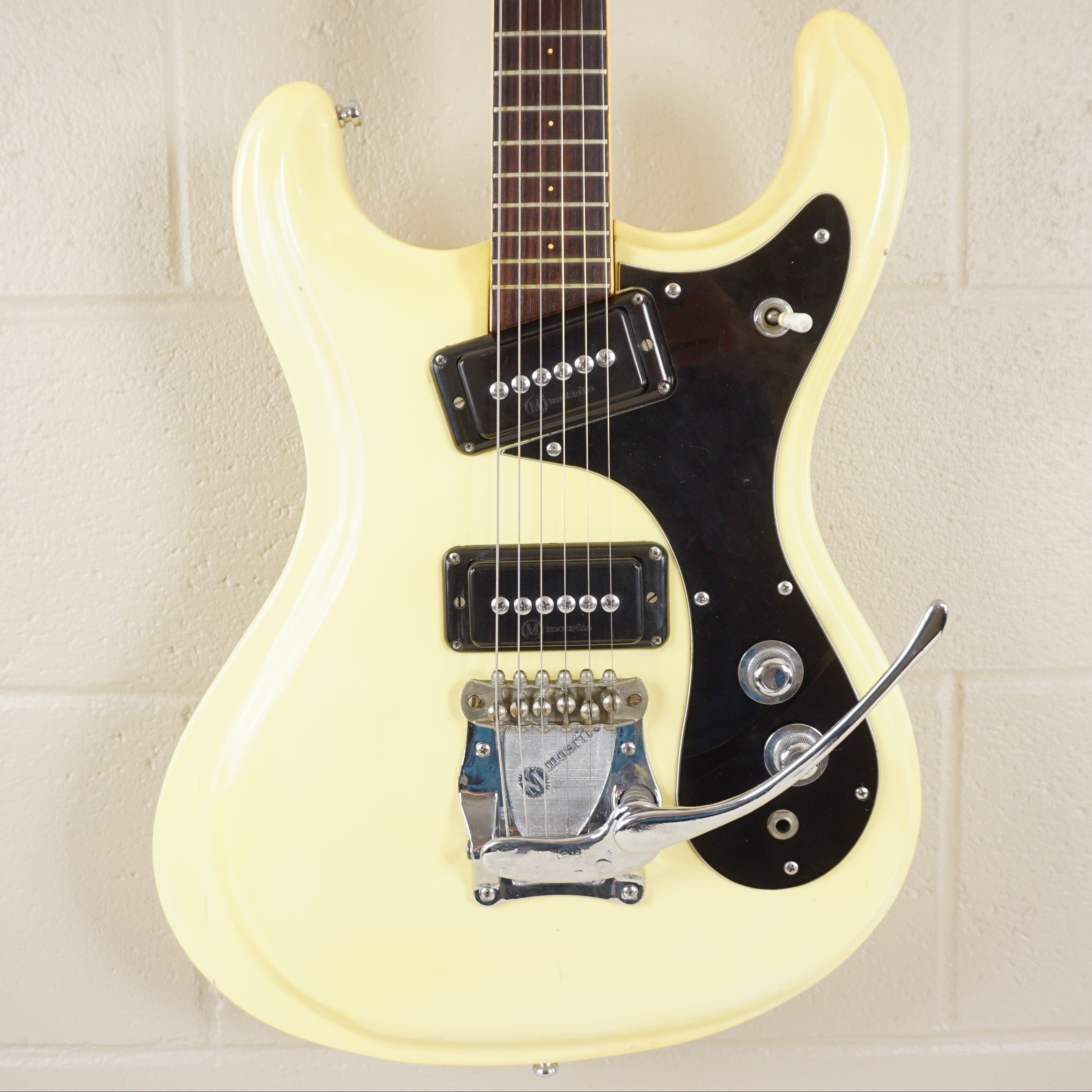 Mosrite Firstman Avenger White w/ Vibrato Vintage Electric Guitar Japan