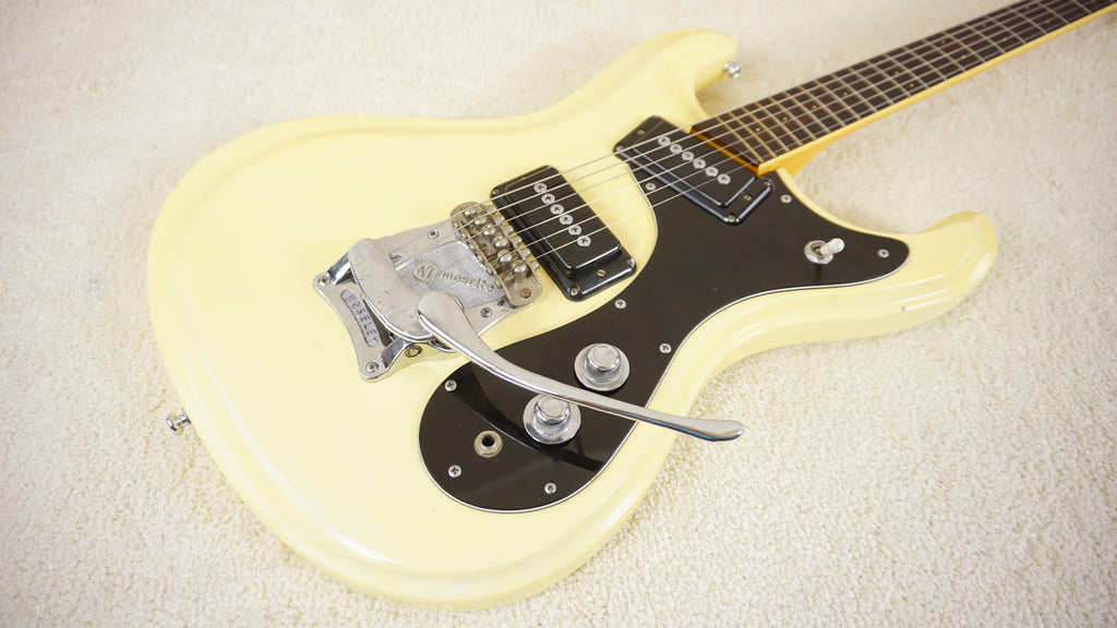 Mosrite Firstman Avenger White w/ Vibrato Vintage Electric Guitar Japan