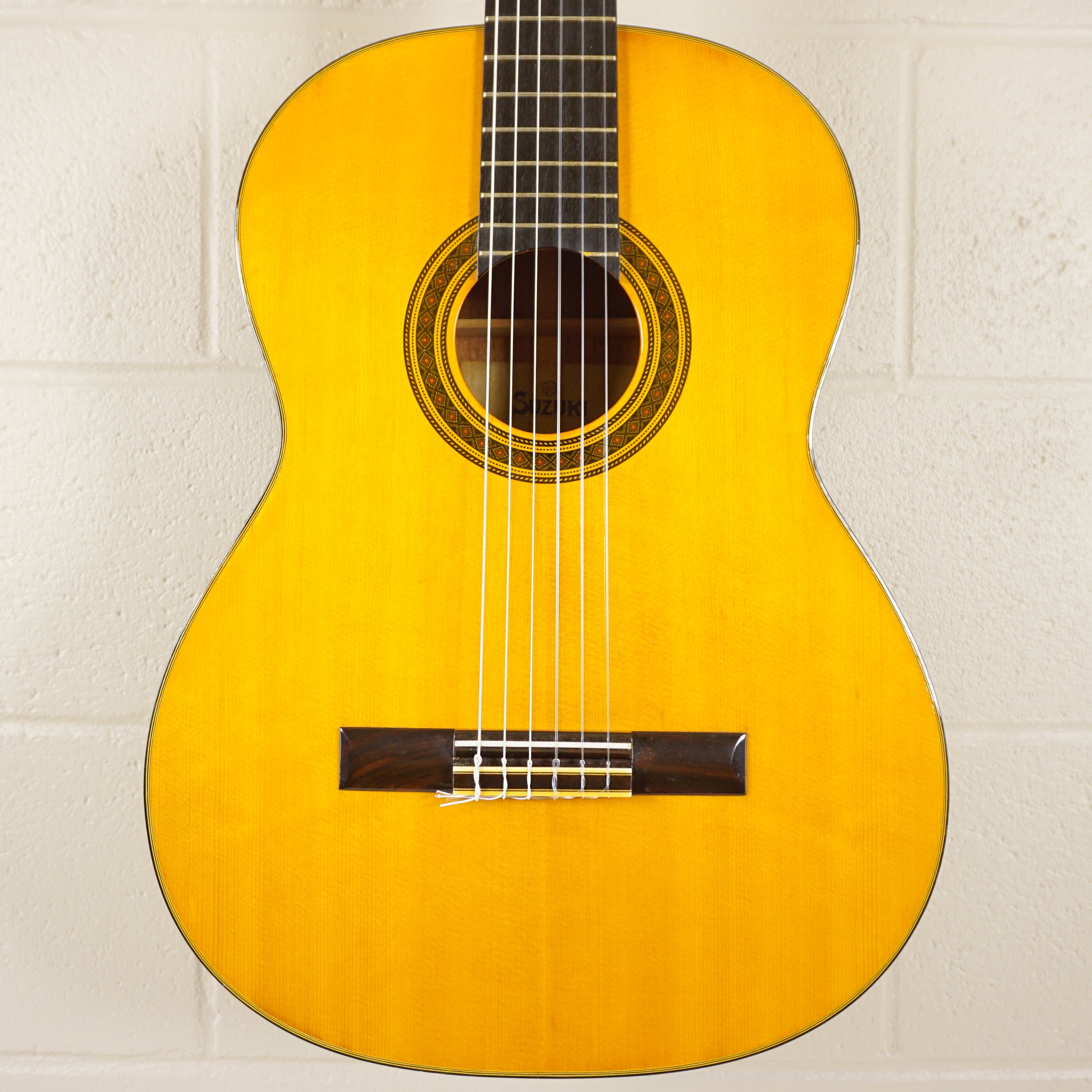 Suzuki C-150 Classical Guitar MIJ Japan w/ Hard Case
