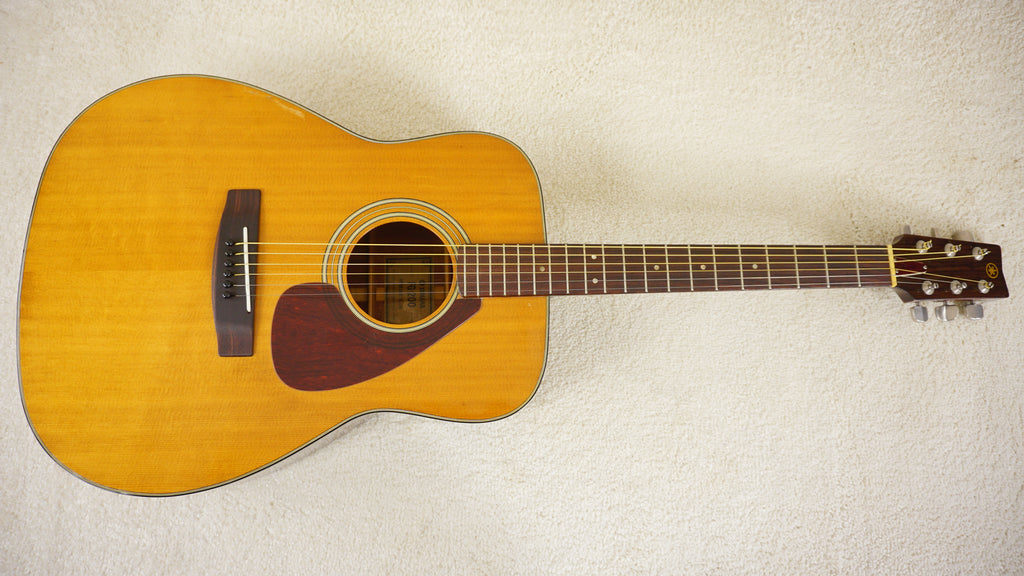 Yamaha FG-200 Vintage MIJ Dreadnought Acoustic Guitar w/ Hard Case