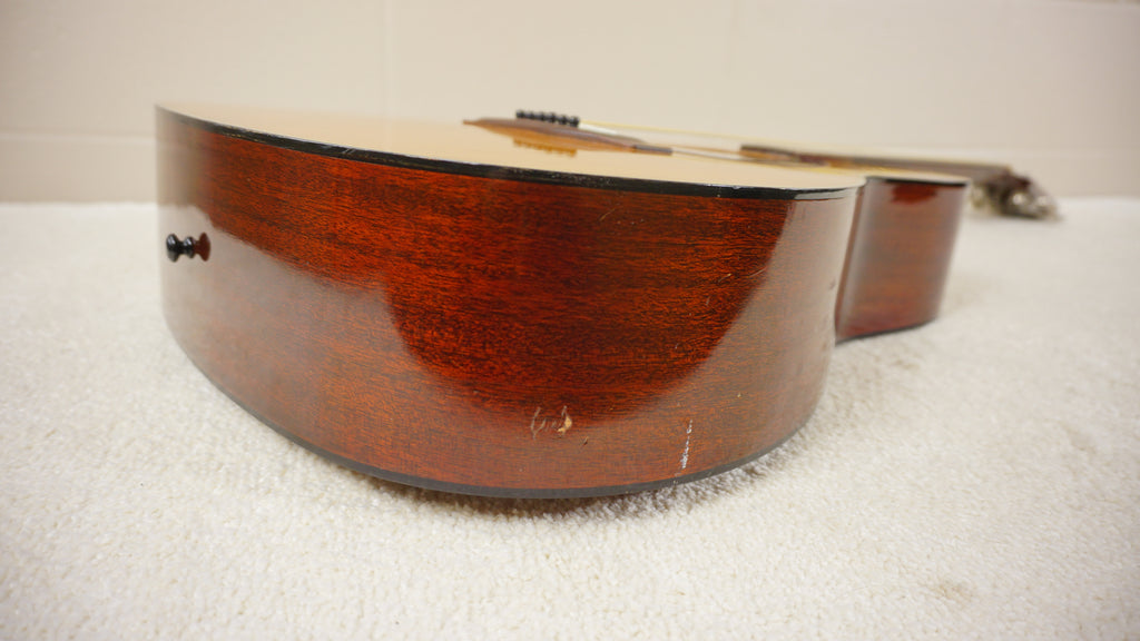 Yamaha FG-200 Vintage MIJ Dreadnought Acoustic Guitar w/ Hard Case