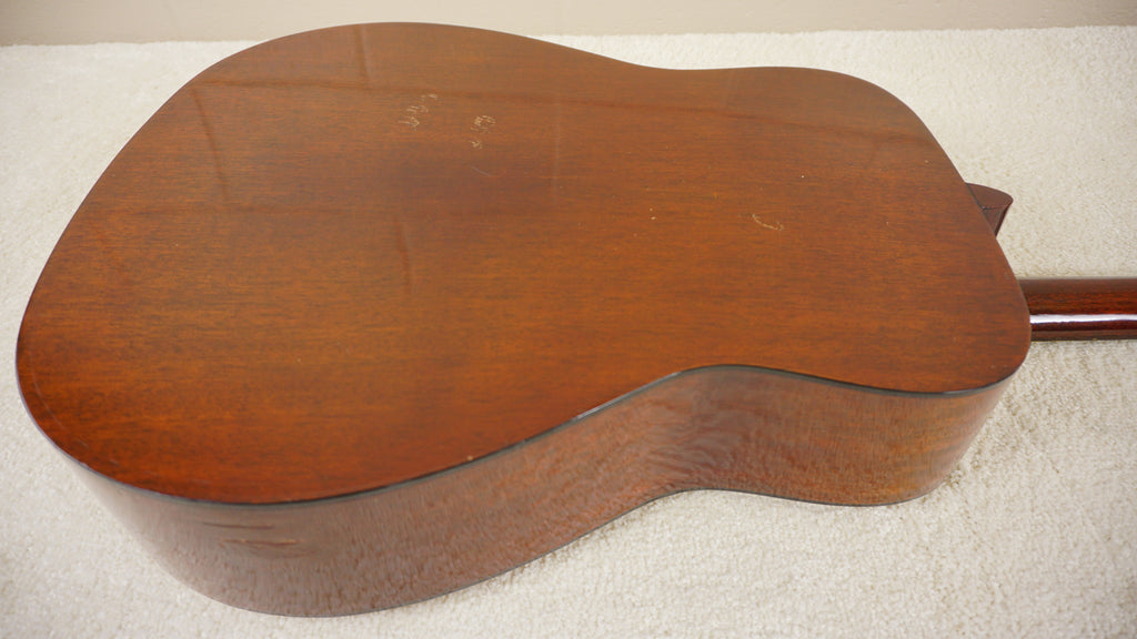 Yamaha FG-200 Vintage MIJ Dreadnought Acoustic Guitar w/ Hard Case