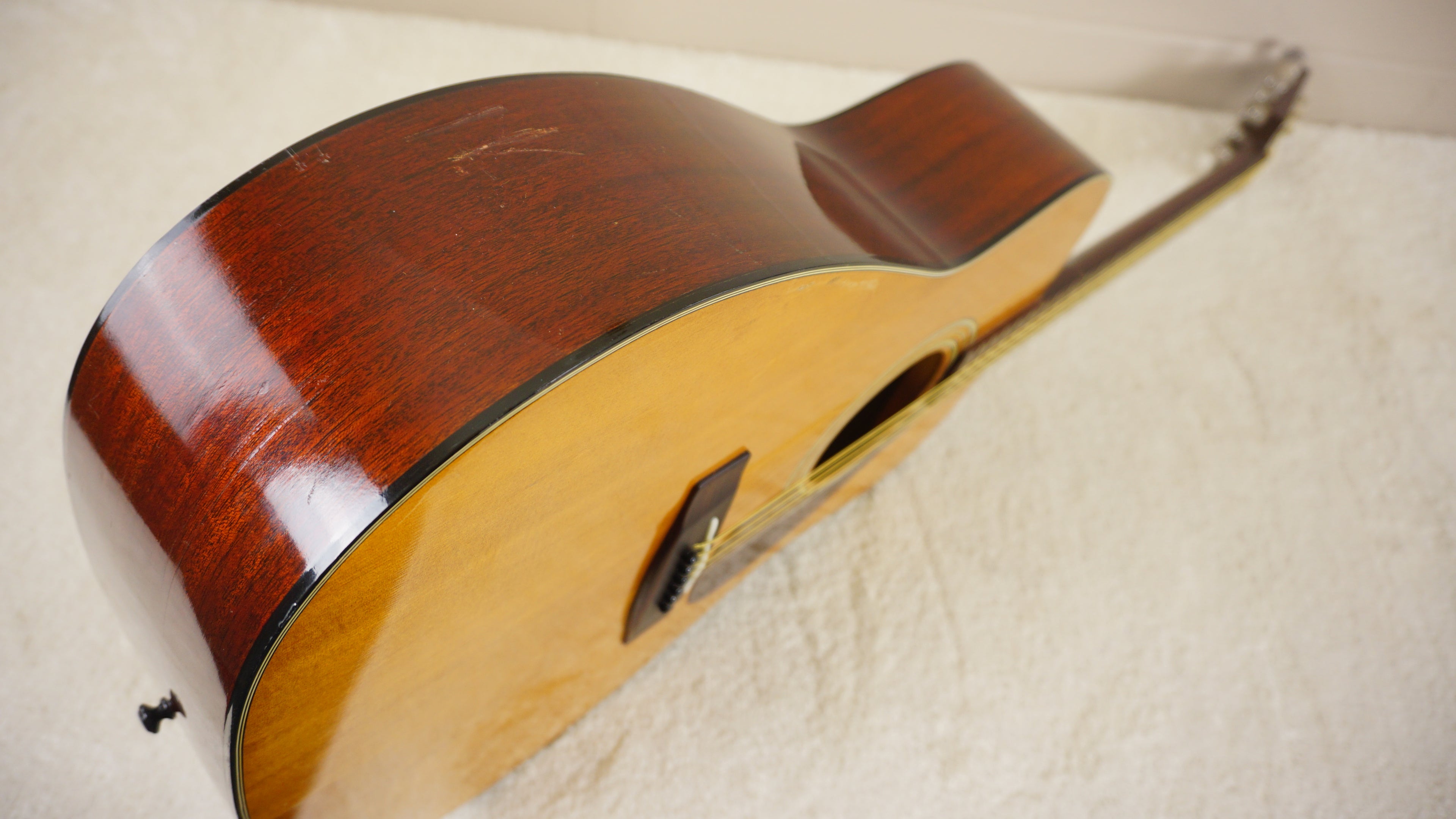 Yamaha FG-200 Vintage MIJ Dreadnought Acoustic Guitar w/ Hard Case