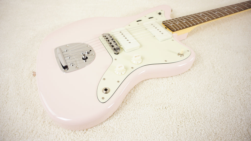 Fender Japan FSR Traditional II 60s Jazzmaster Shell Pink Matching Head 2026