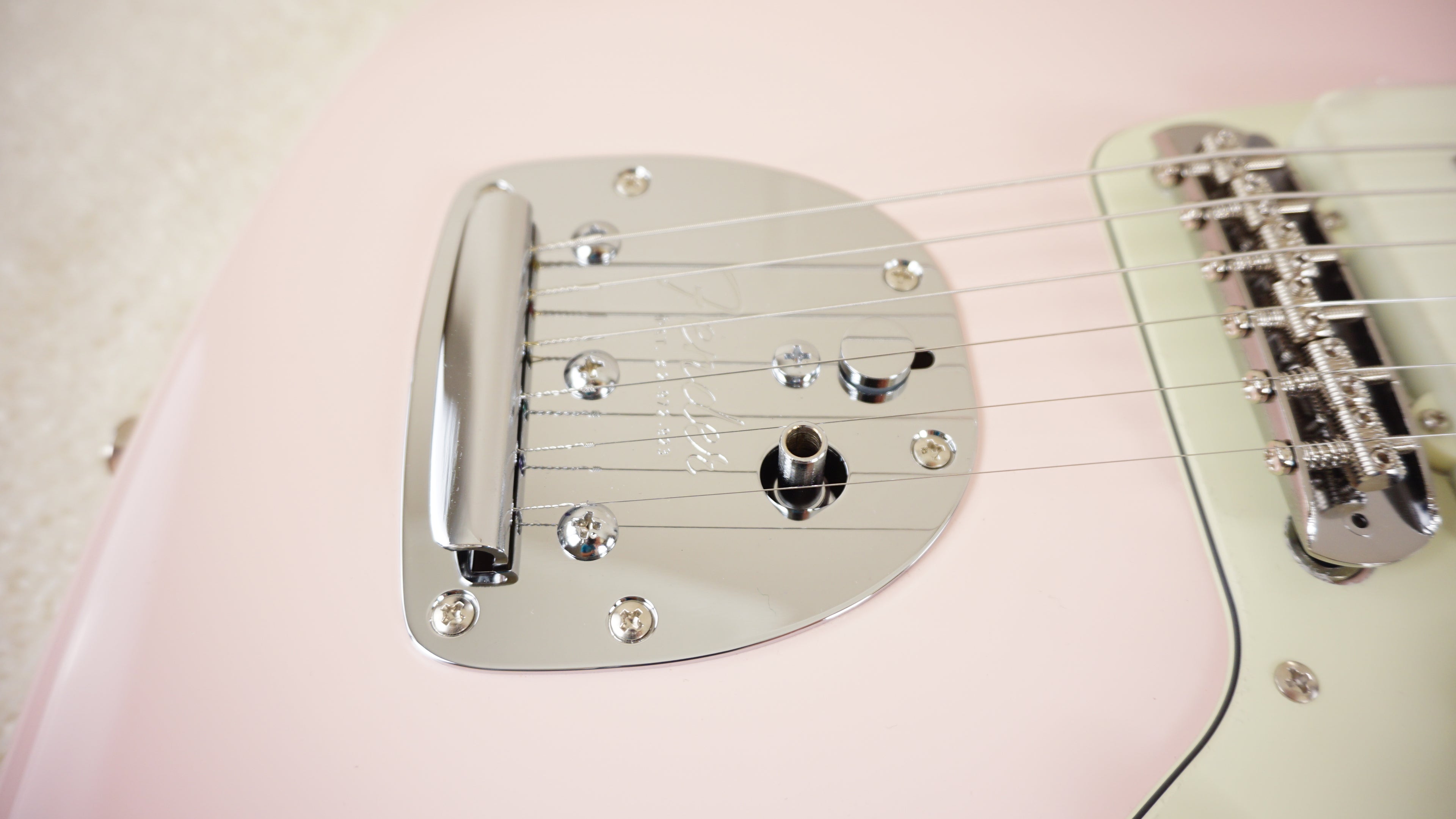 Fender Japan FSR Traditional II 60s Jazzmaster Shell Pink Matching Head 2026