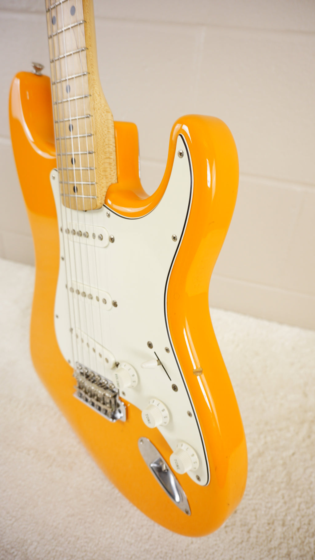 Fender Japan Stratocaster Orange - Maple Neck - 1997 - 2000