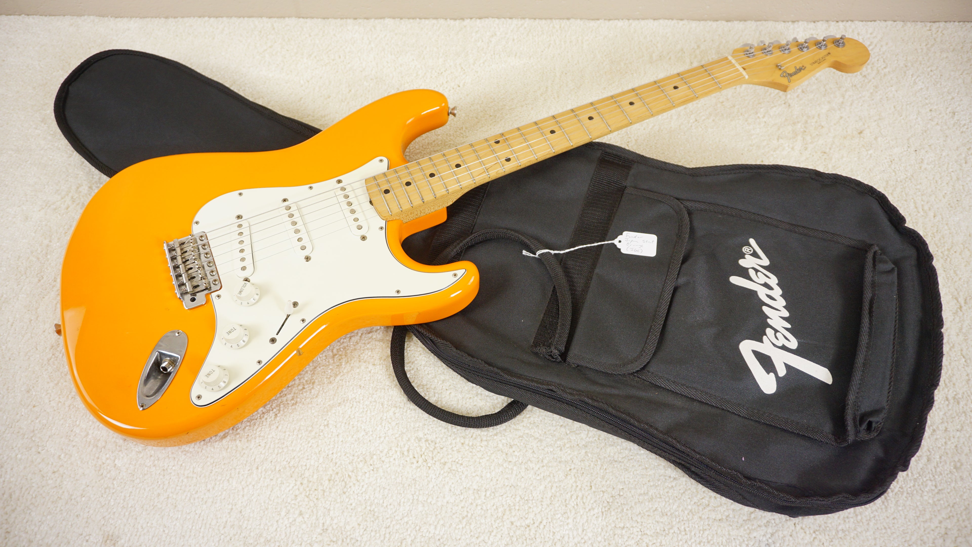 Fender Japan Stratocaster Orange - Maple Neck - 1997 - 2000