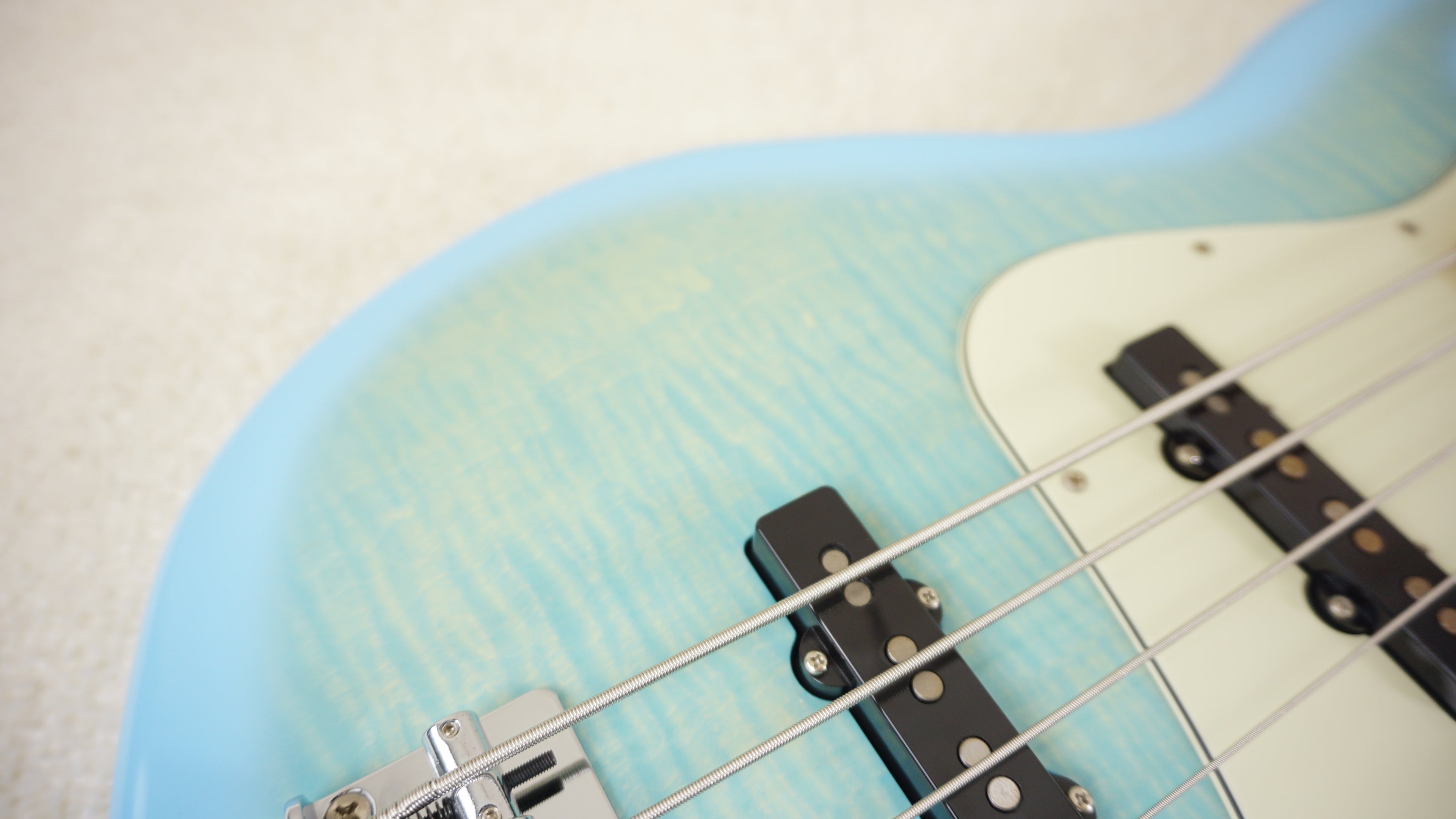 2024 Fender Japan Hybrid II Jazz Bass FMT Flame Celeste Blue Limited Edition