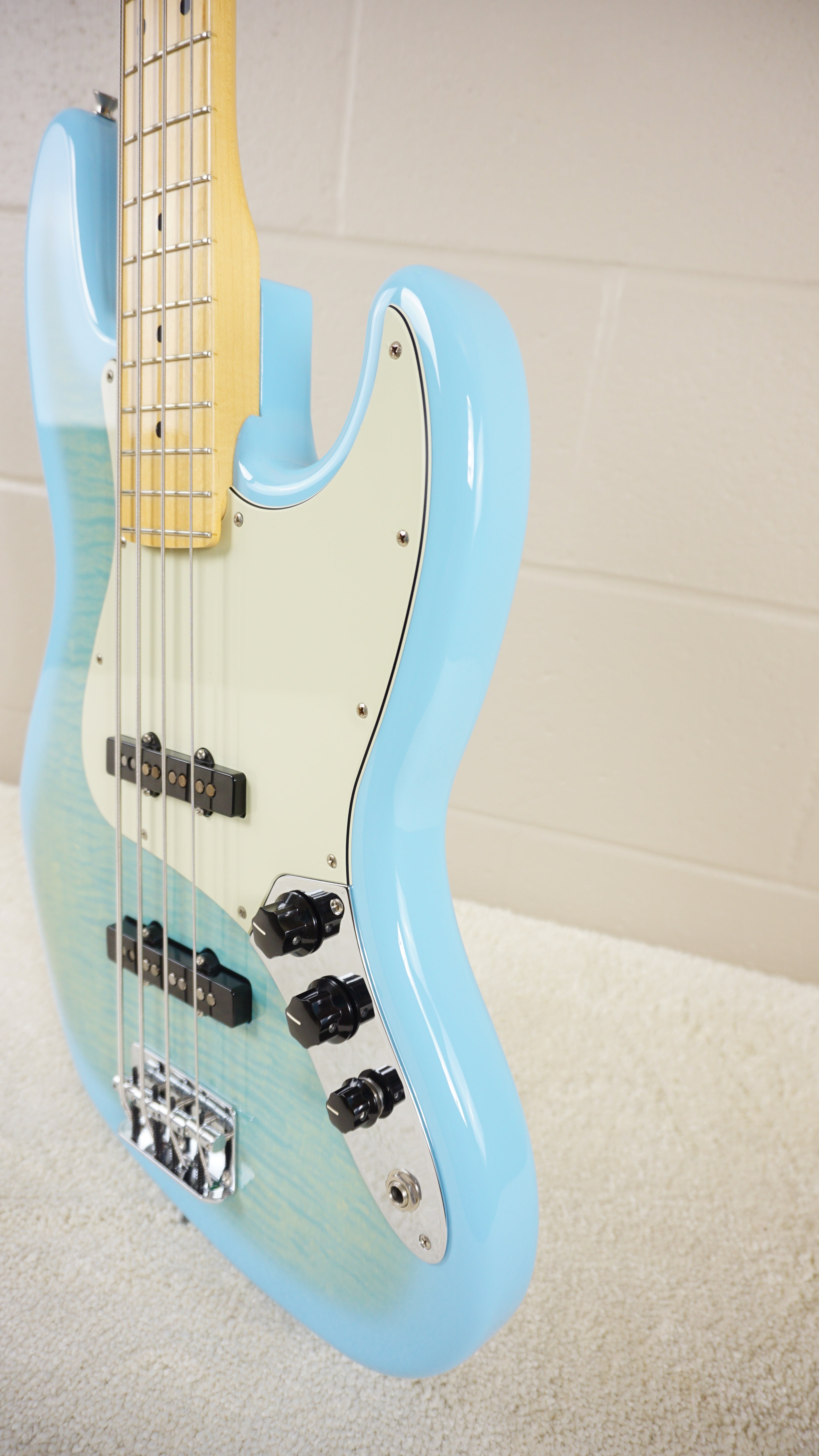 2024 Fender Japan Hybrid II Jazz Bass FMT Flame Celeste Blue Limited Edition