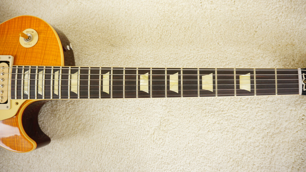Gibson Custom 1959 Les Paul Standard BOTB Page 40 VOS - Sweetwater Photo Guitar
