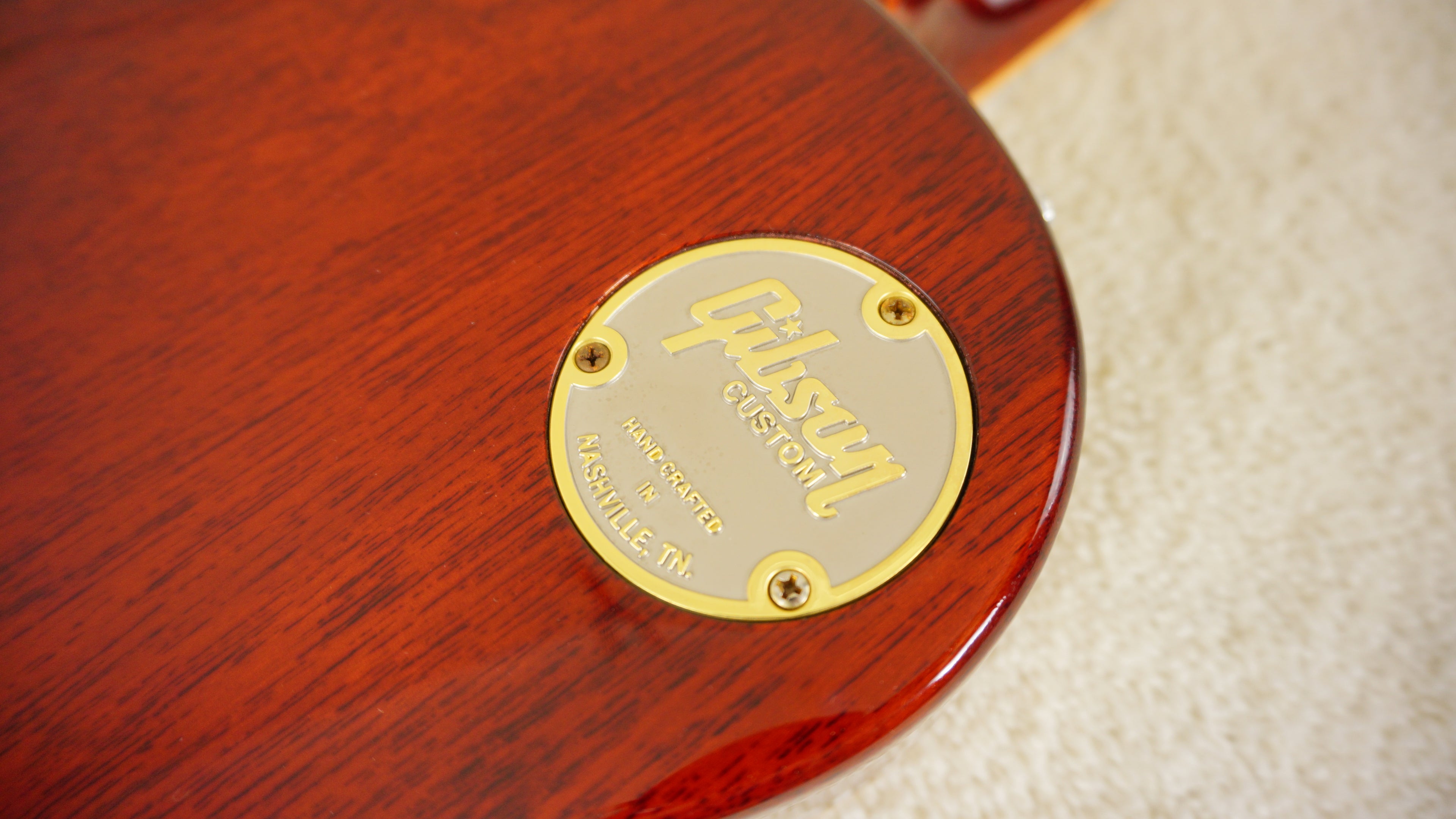 Gibson Custom 1959 Les Paul Standard BOTB Page 40 VOS - Sweetwater Photo Guitar