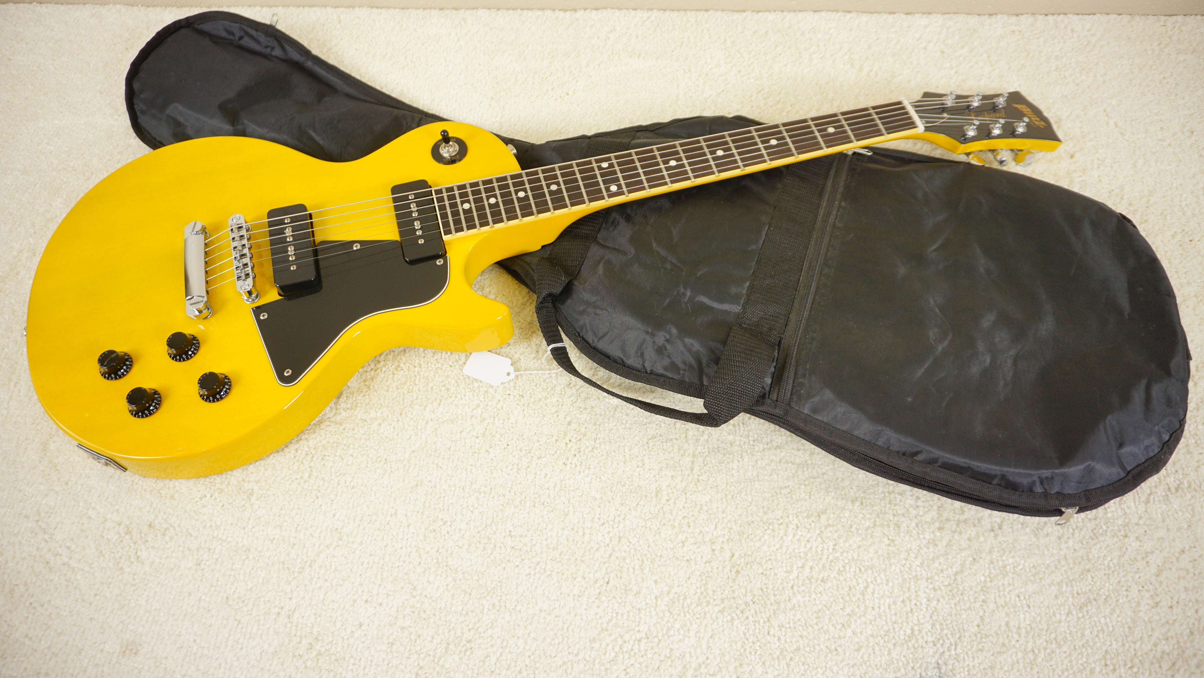 Blitz by Aria Pro II Leopard BLP-SPL TV Yellow P90 Electric Guitar