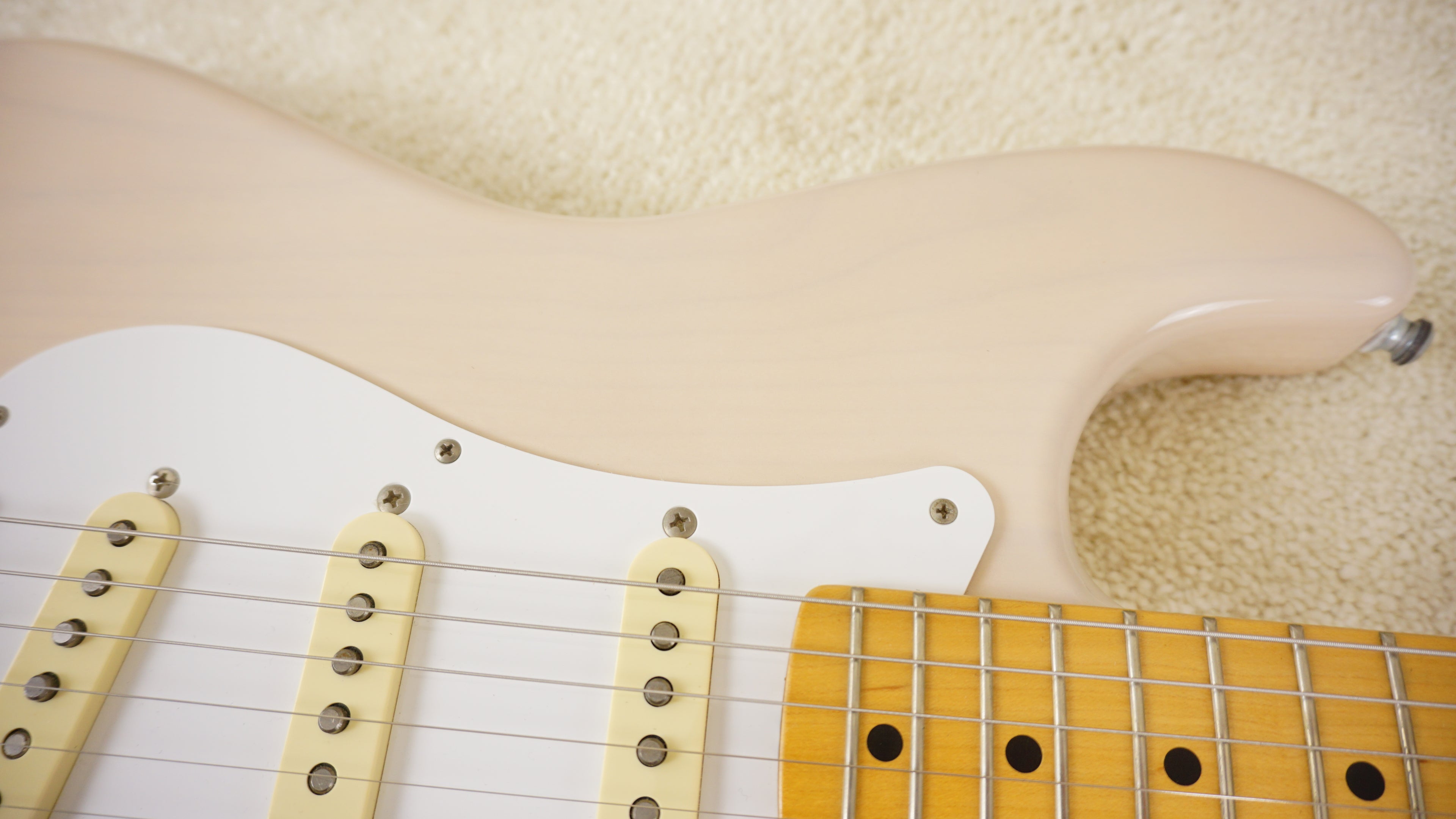2017 Fender Japan Hybrid ’50s Stratocaster US Vintage Pickups - Blonde