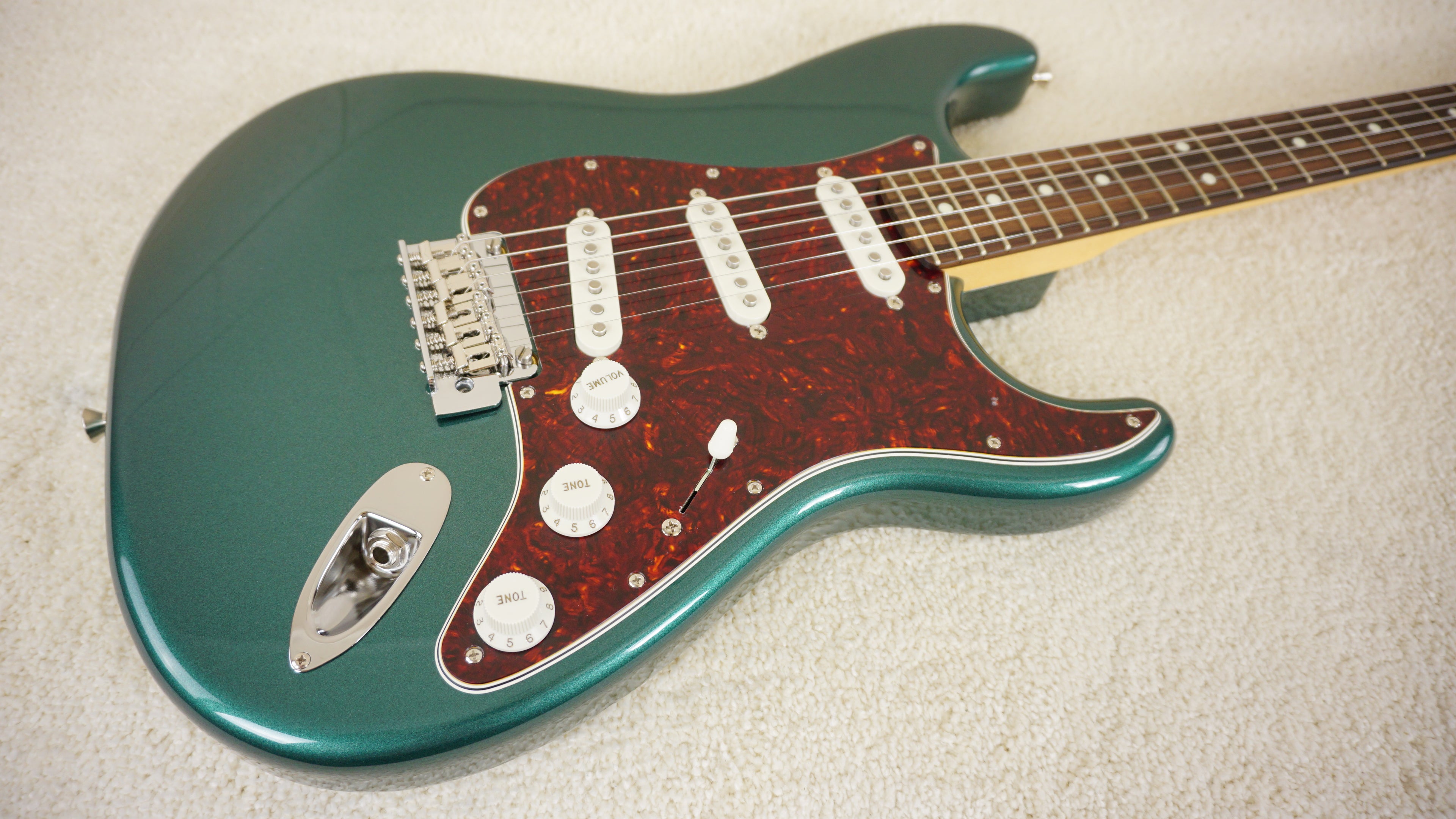 2026 Fender MIJ FSR Hybrid II Stratocaster Sherwood Green Matching Headstock