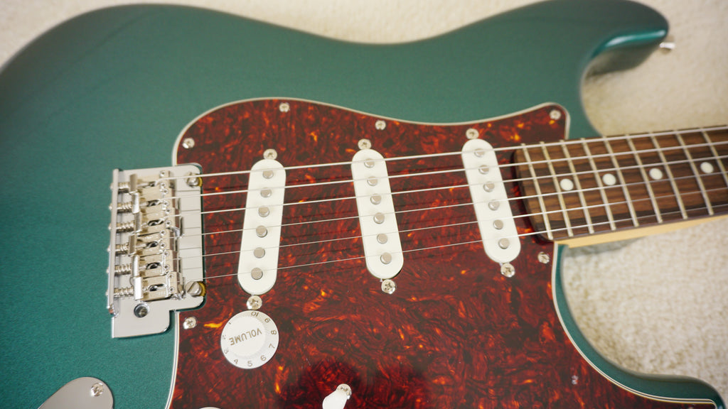 2026 Fender MIJ FSR Hybrid II Stratocaster Sherwood Green Matching Headstock
