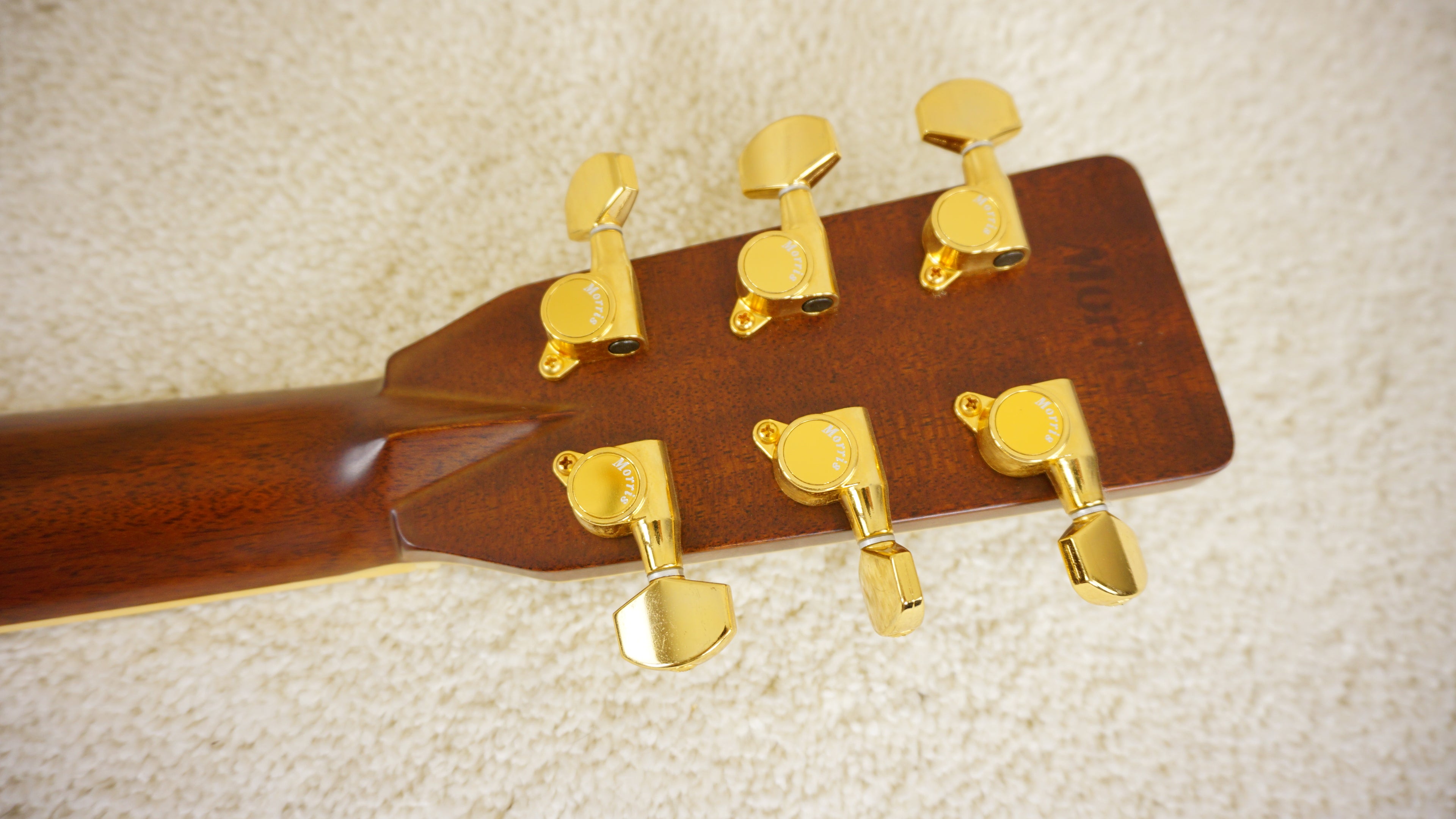 Morris KM-80 Japan Solid Mahogany & Rosewood Acoustic Guitar w/ Hard Case