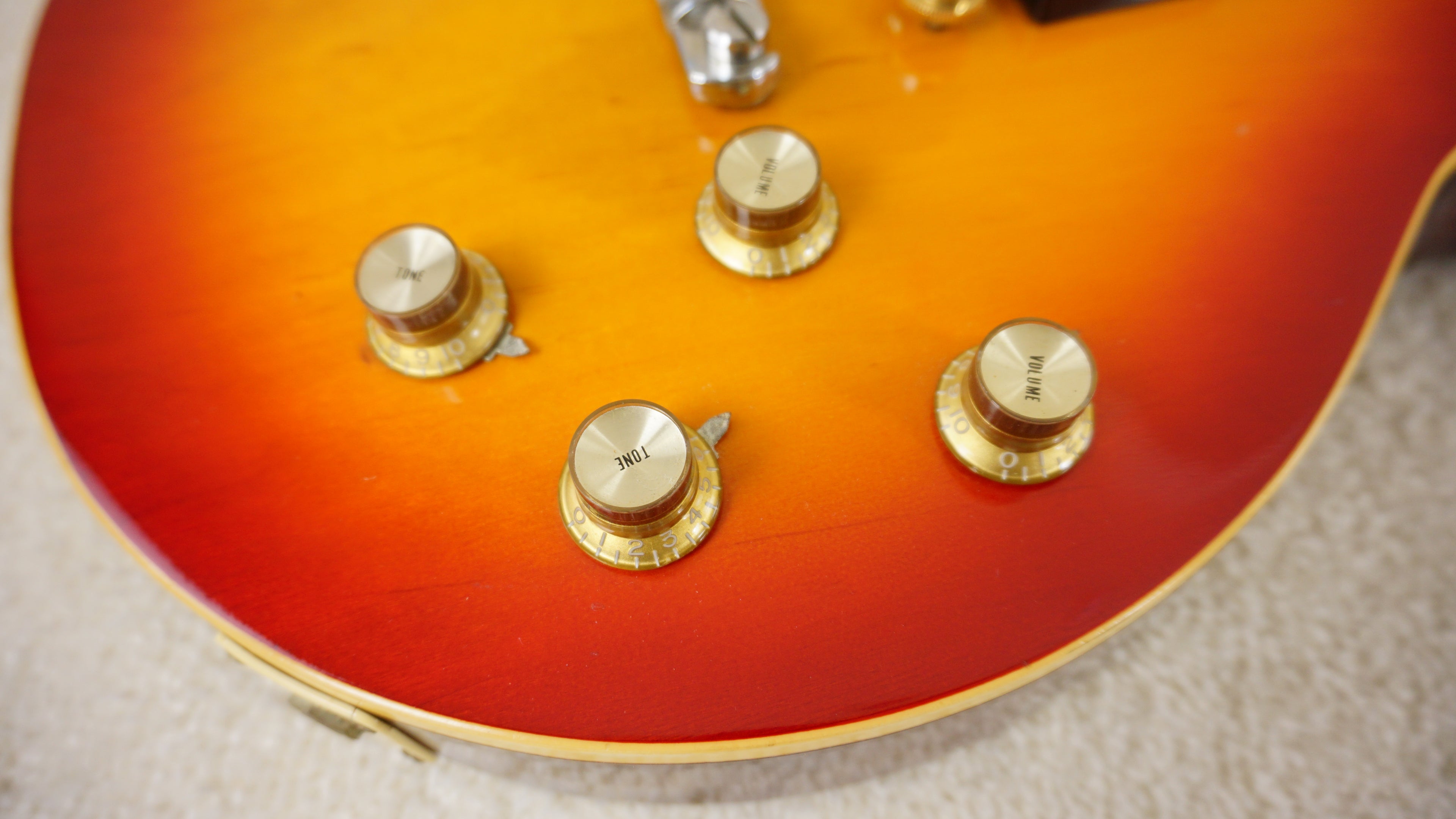 Aria Pro II Standard Cherry Burst Vintage MIJ Single Cut