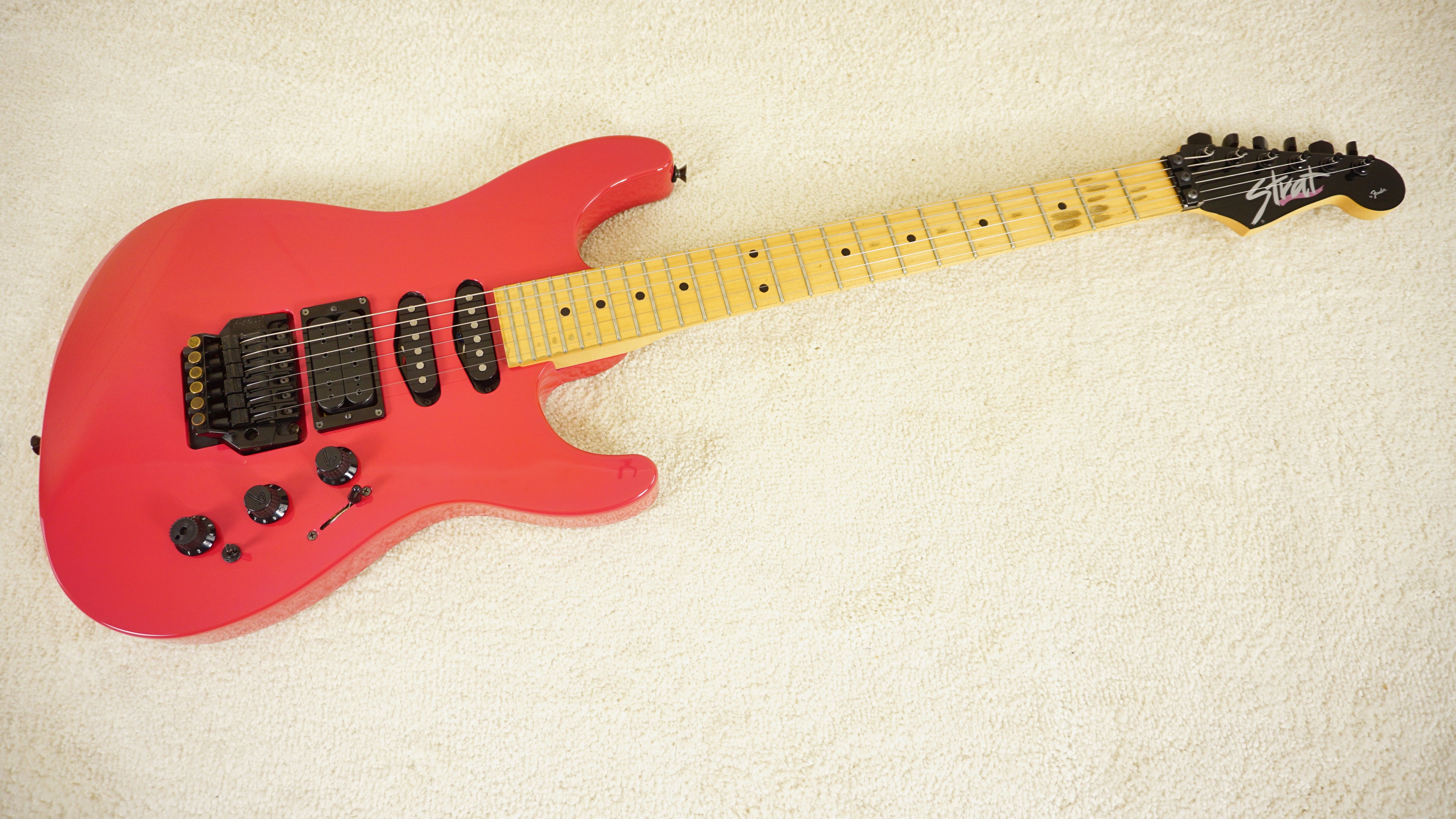 1988 Fender HM Strat 25-8102 Razz Berry Maple w/ Original Case - All Original