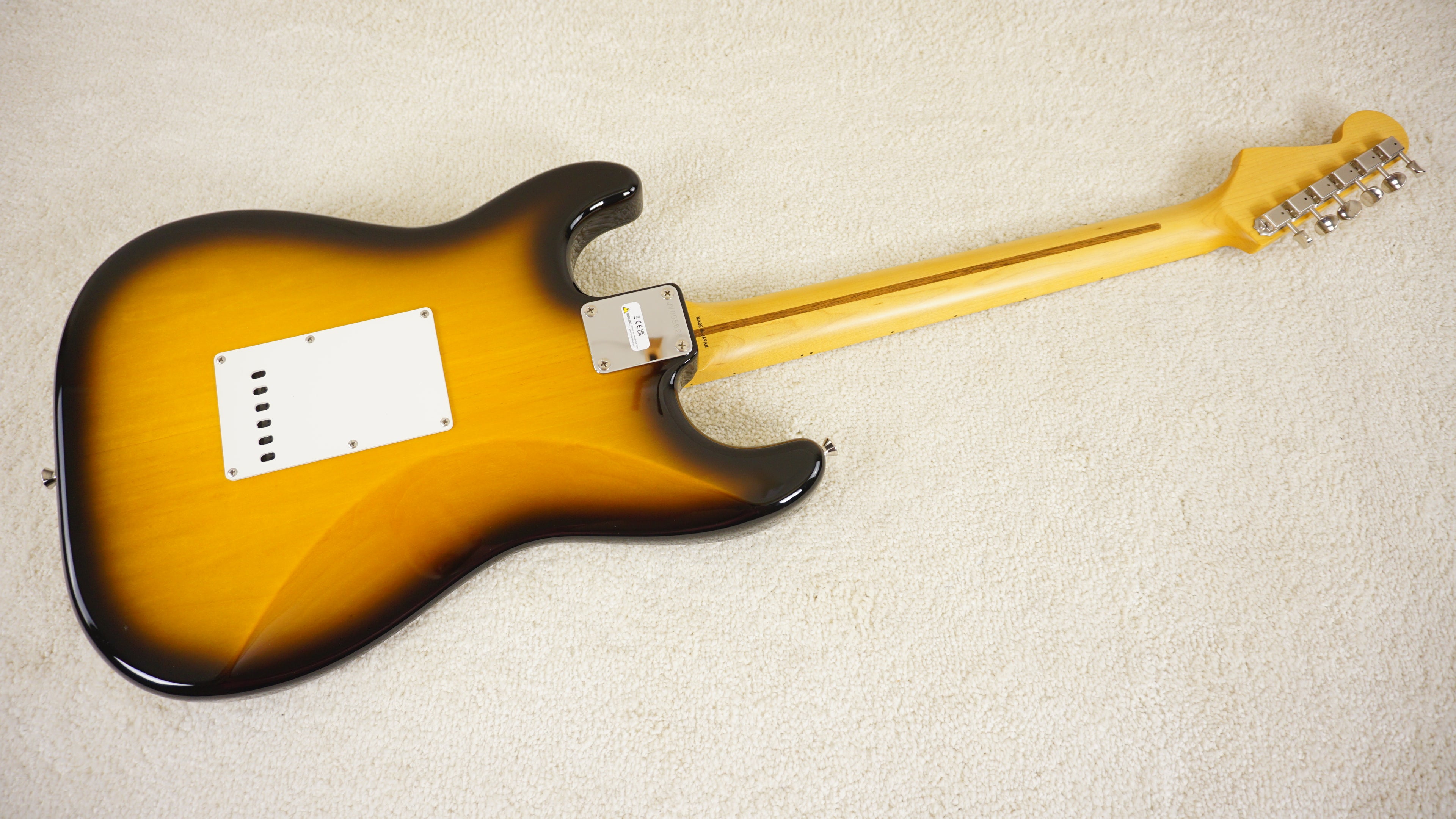 2022 Fender Japan JV Modified '50s Stratocaster HSS 2-Color Sunburst