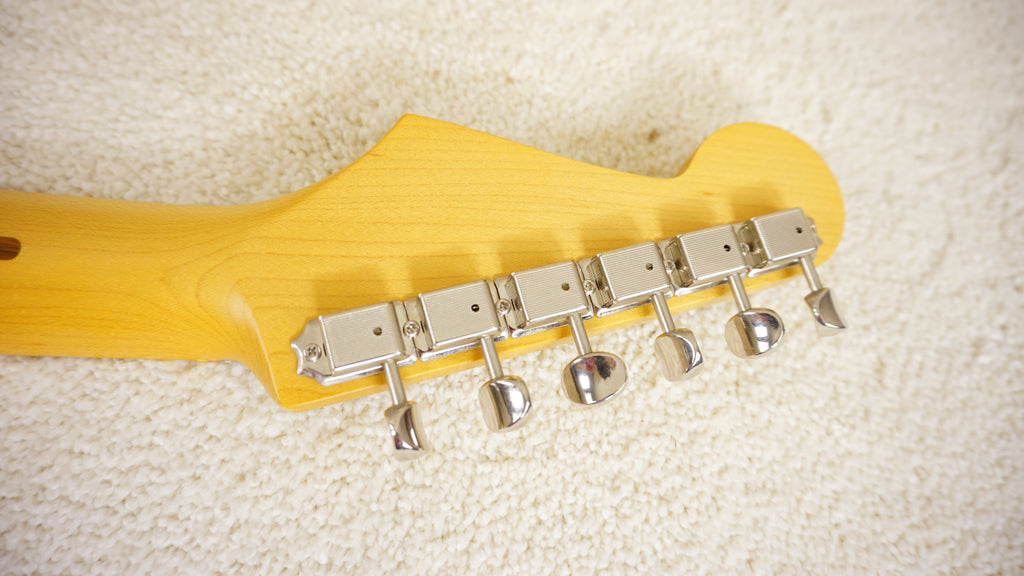 2022 Fender Japan JV Modified '50s Stratocaster HSS 2-Color Sunburst
